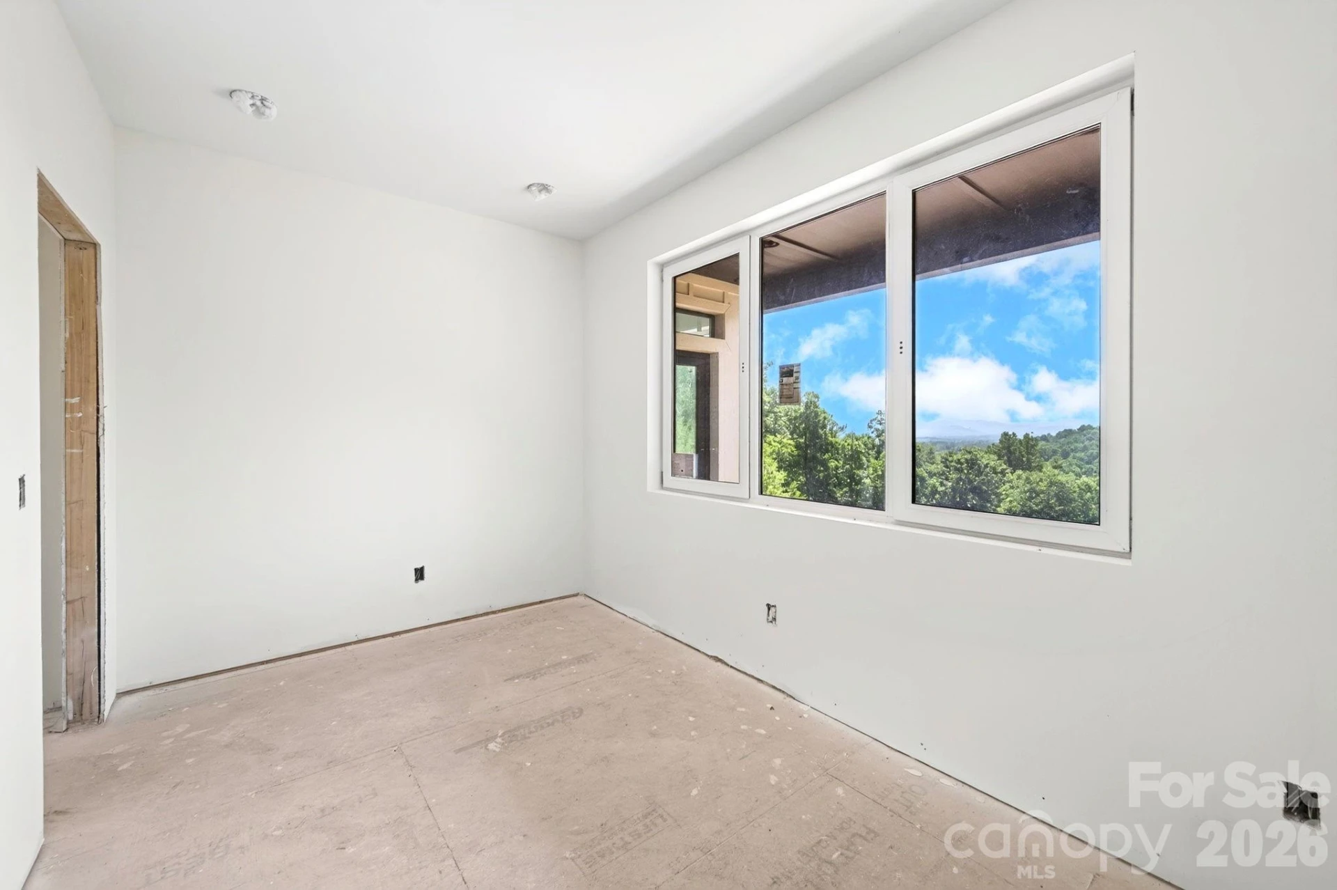 158 Twin Courts Drive - Photo 14