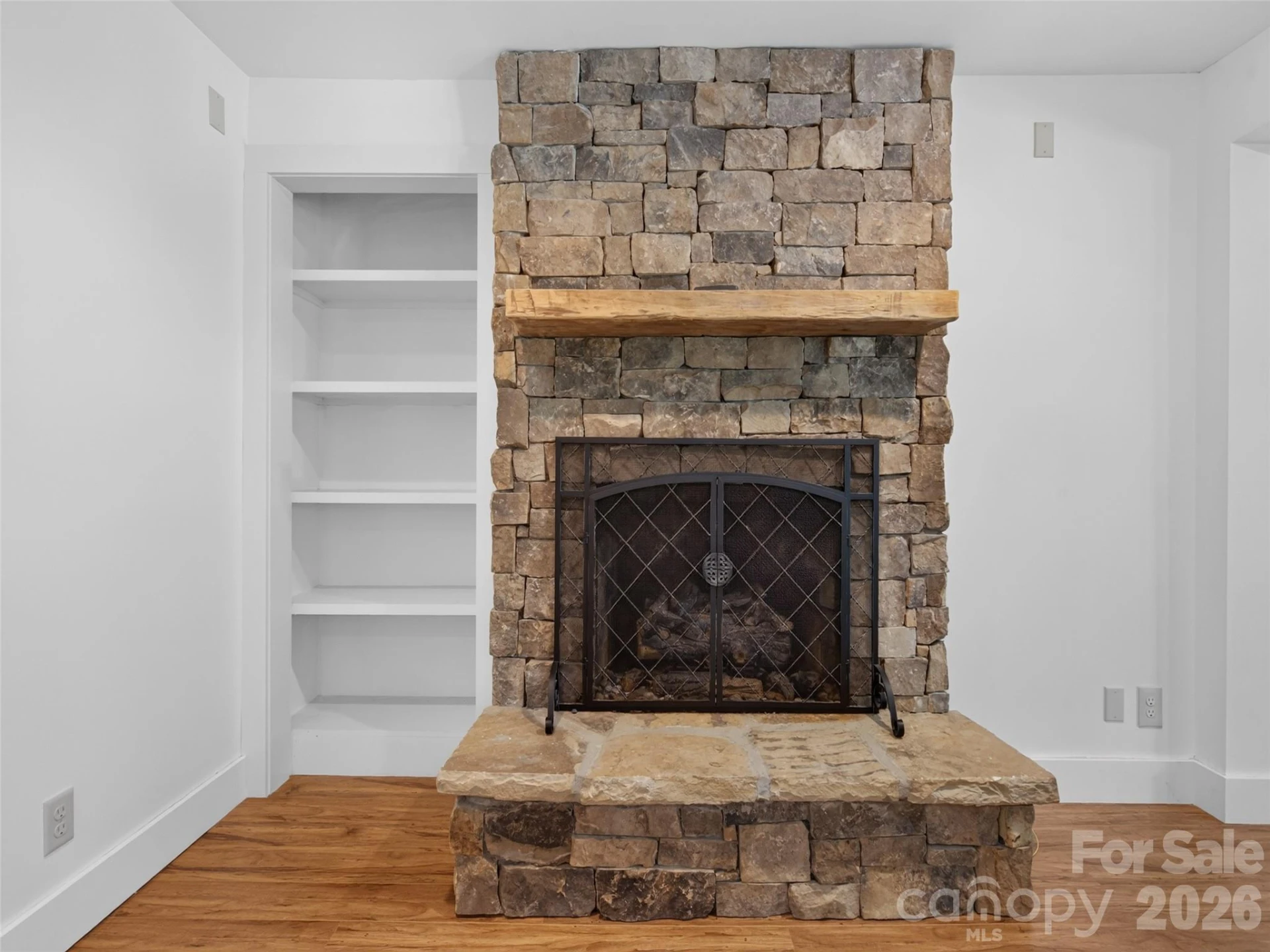 1900 Solomon Jones Road - Photo 9