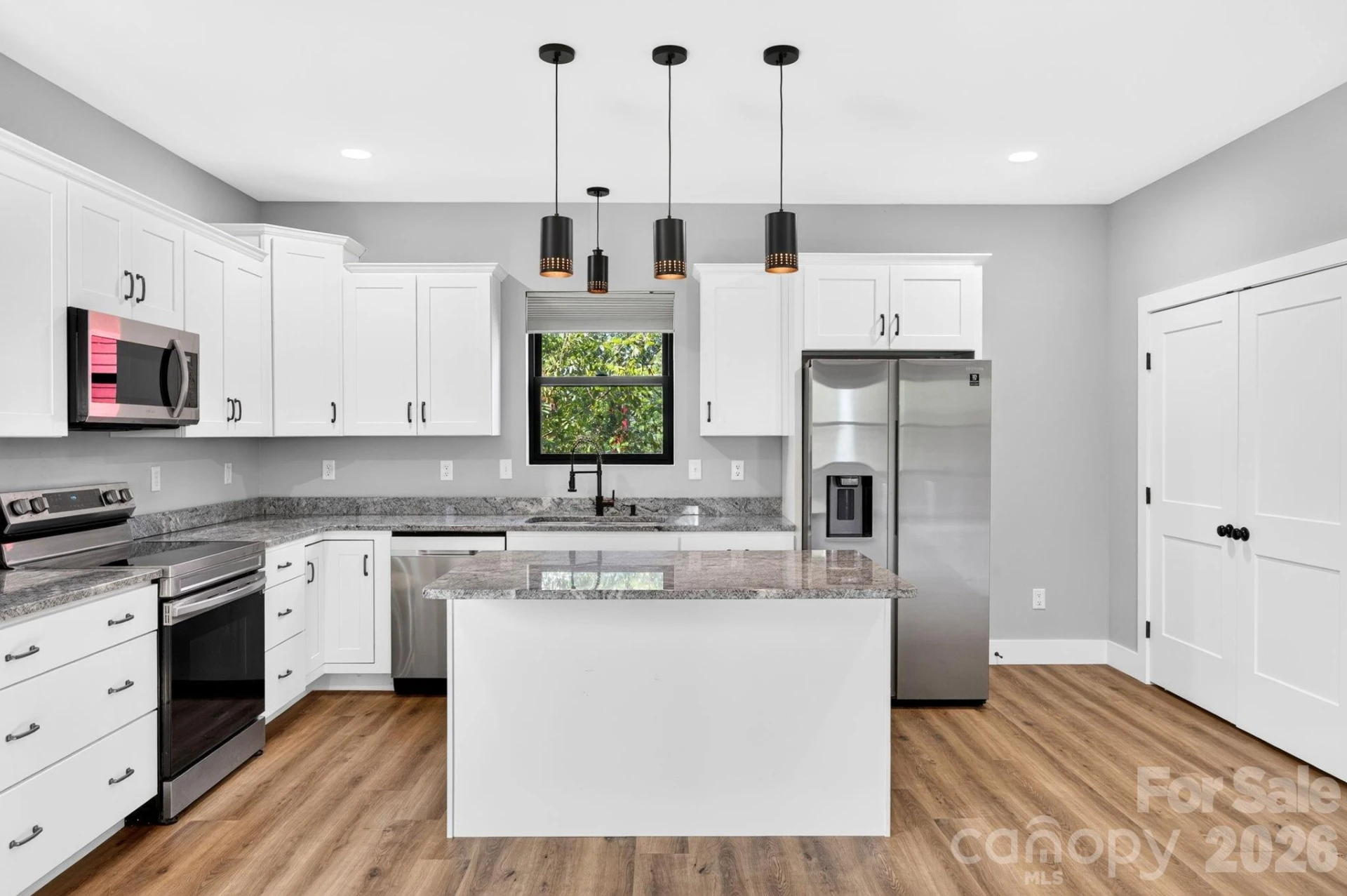 613 Salem Heights Lane - Photo 14