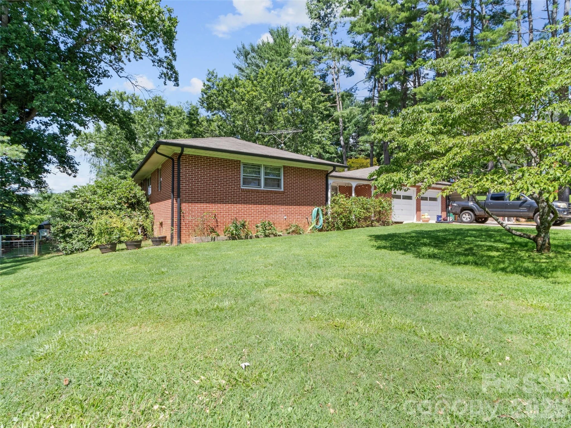 38 Crowell Road - Photo 3