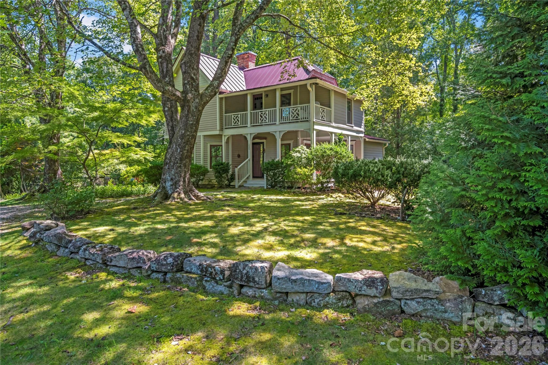 520 Esseola Street - Photo 3