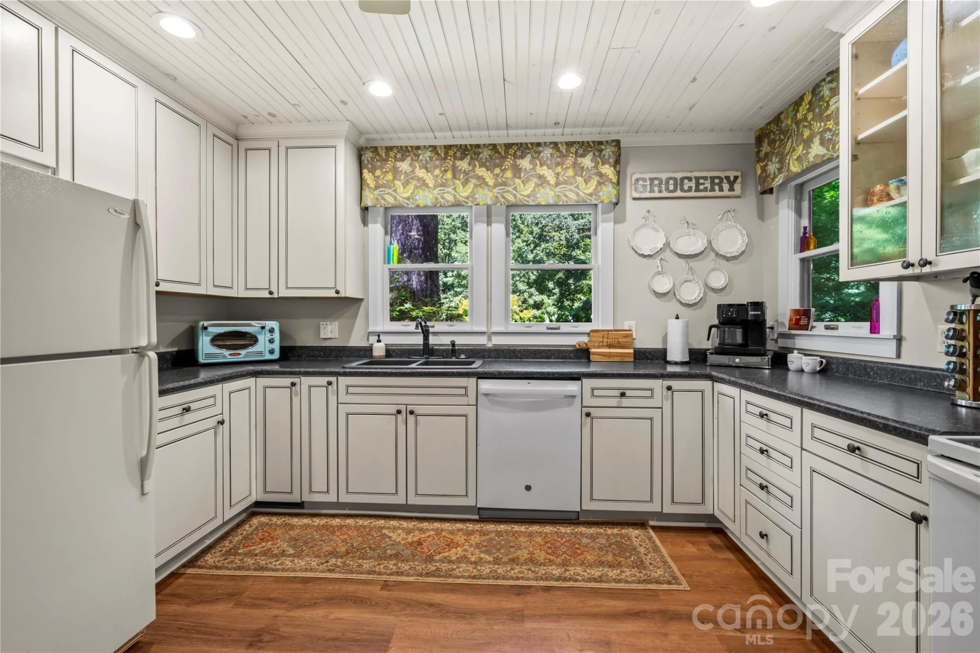 520 Esseola Street - Photo 12