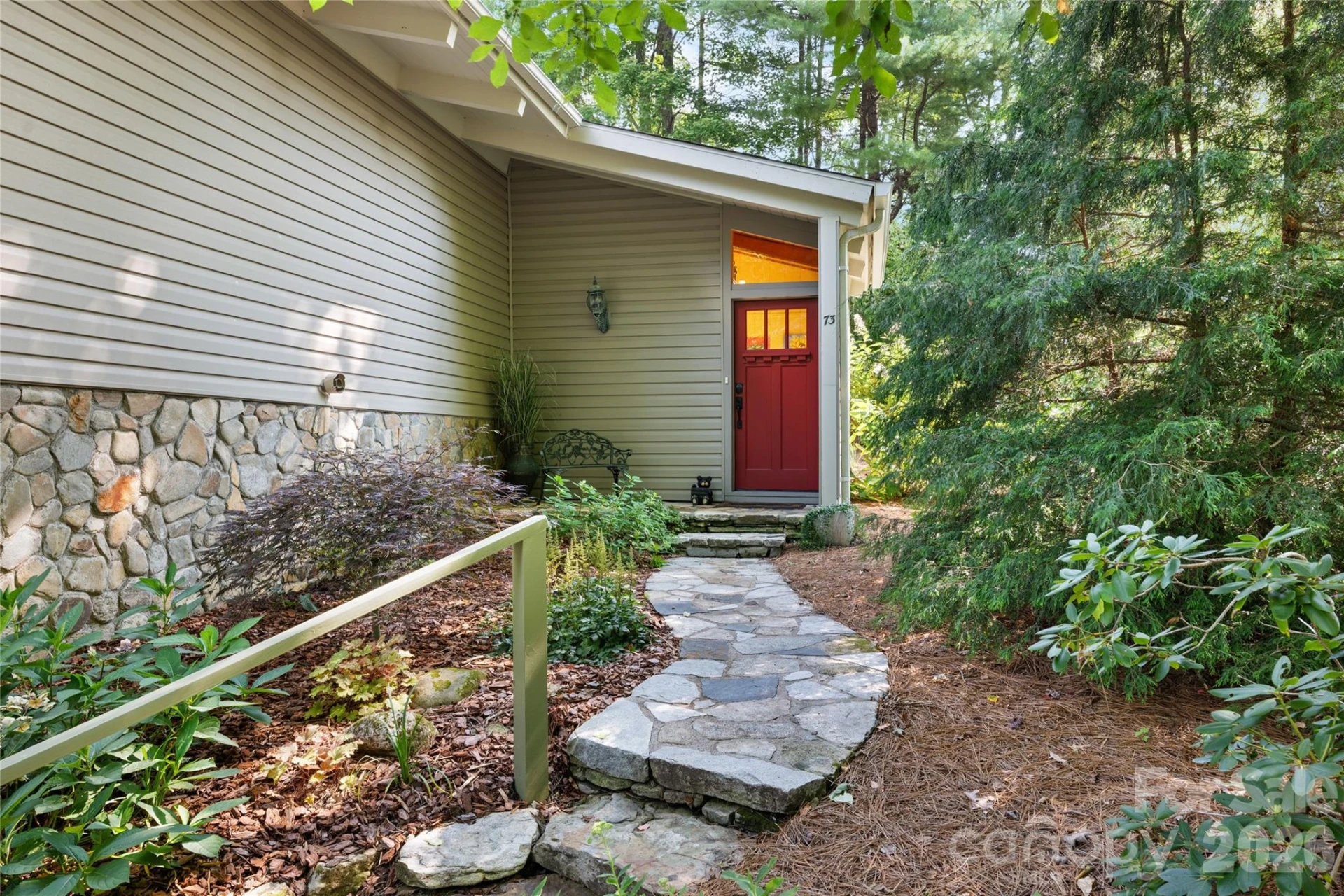 73 Lake Point Drive - Photo 3