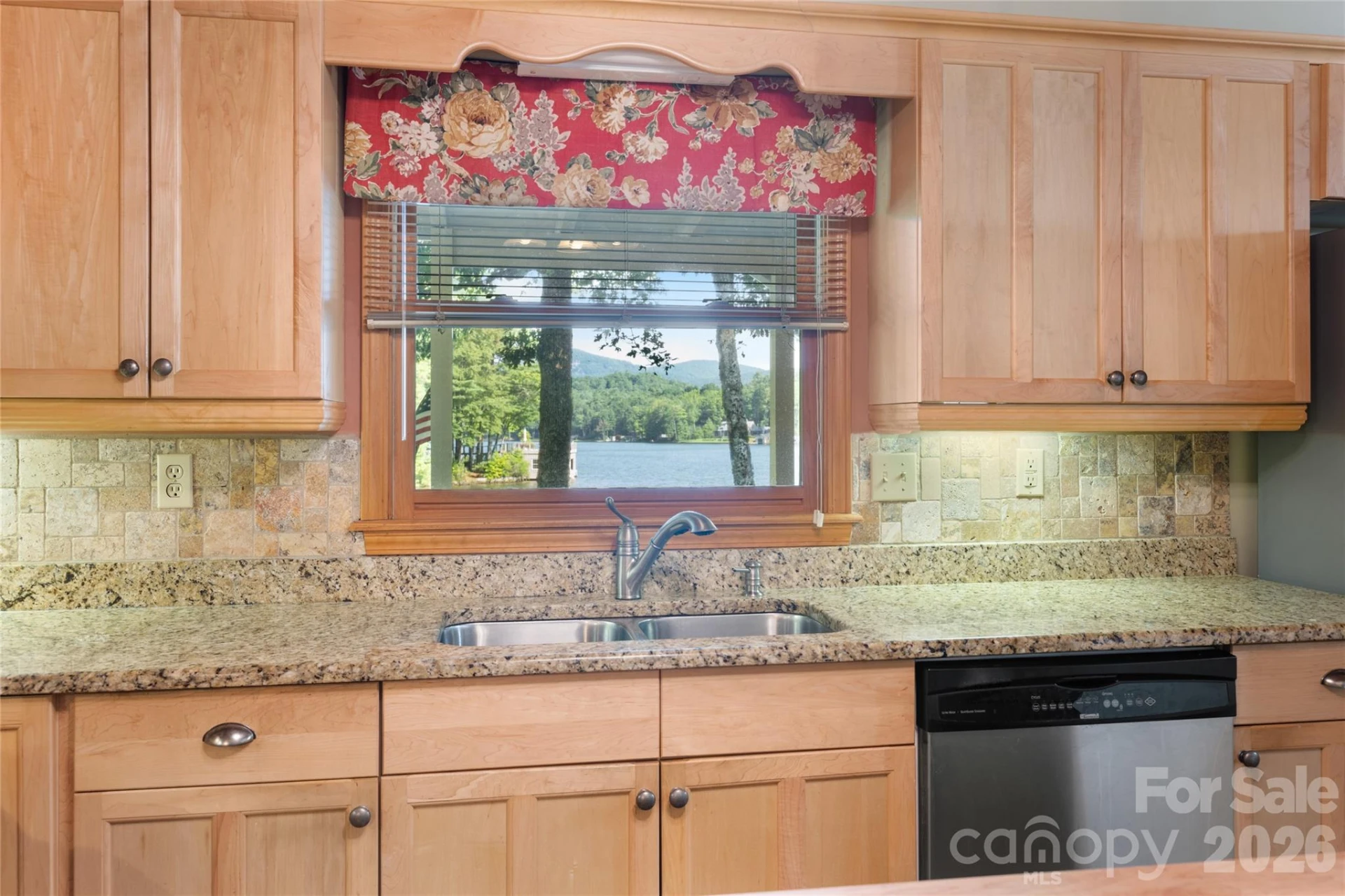 73 Lake Point Drive - Photo 15