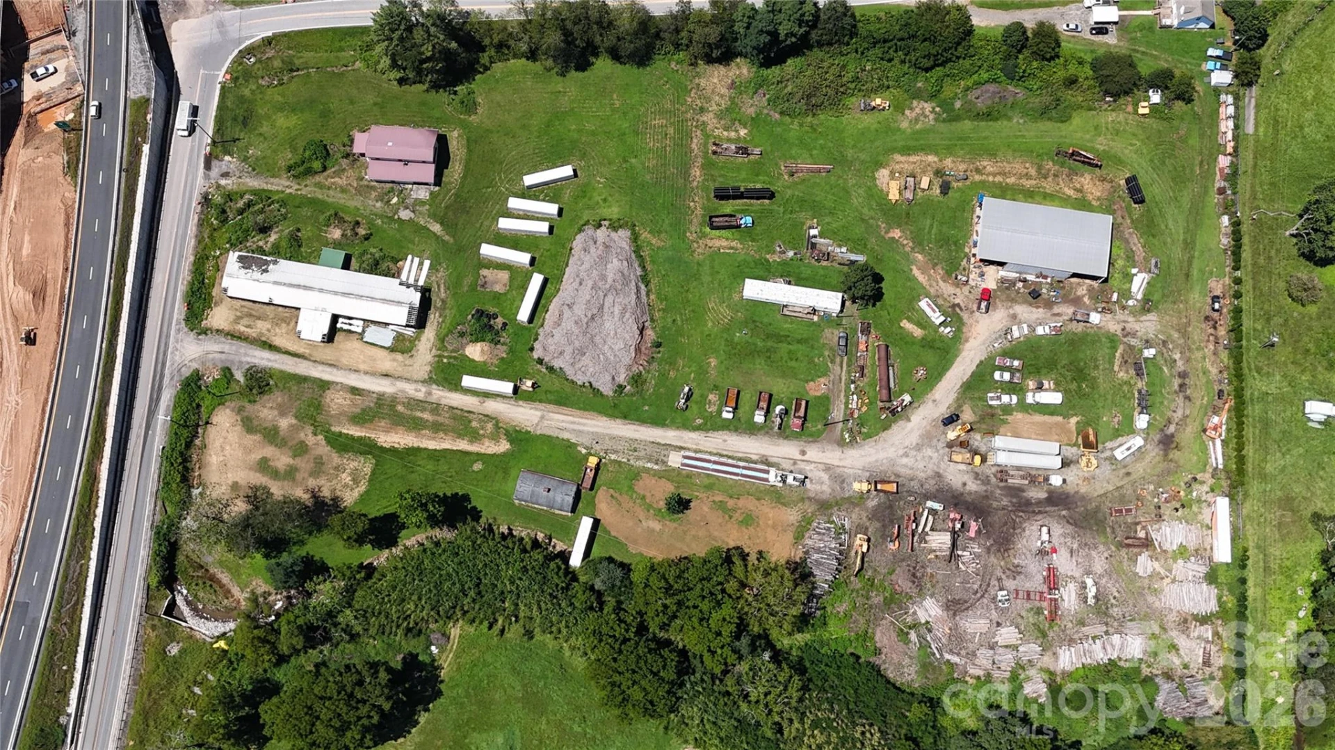 93 Benton Drive - Photo 3
