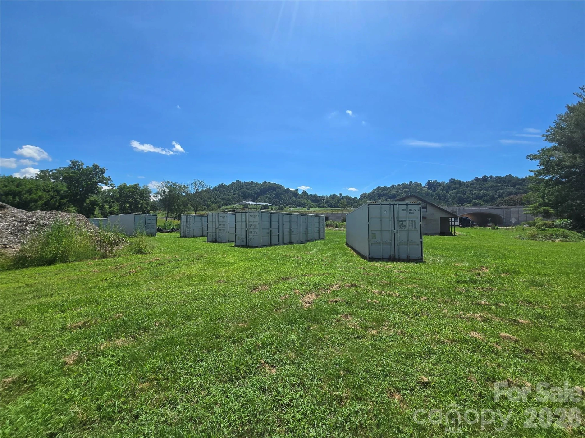 93 Benton Drive - Photo 17
