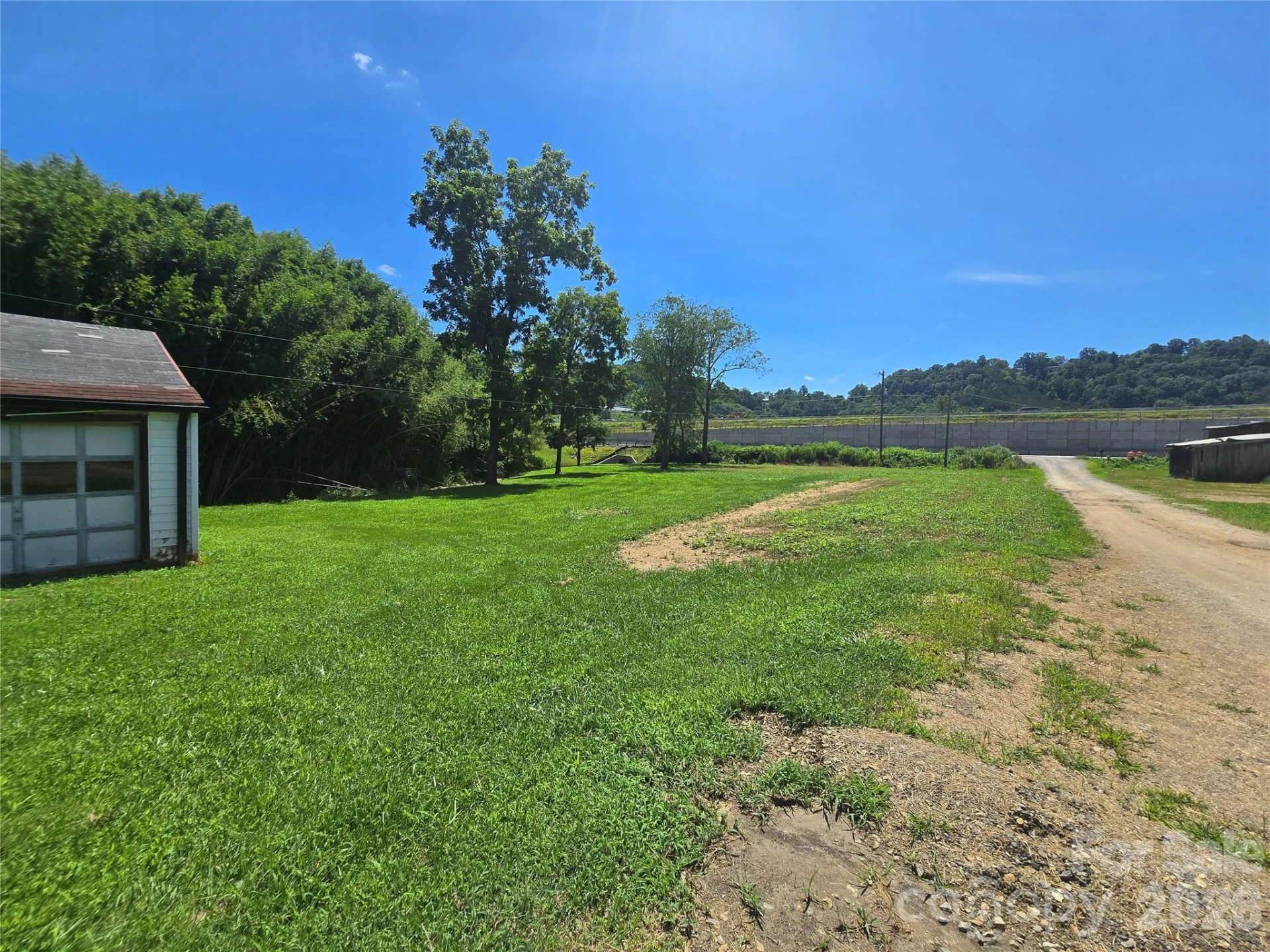 93 Benton Drive - Photo 27