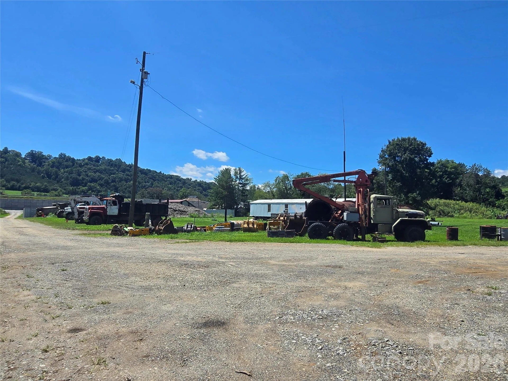 93 Benton Drive - Photo 32