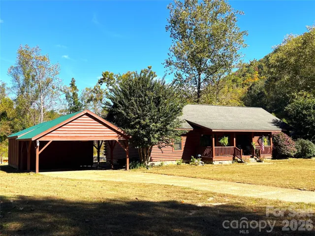 45 Reedy Creek Court