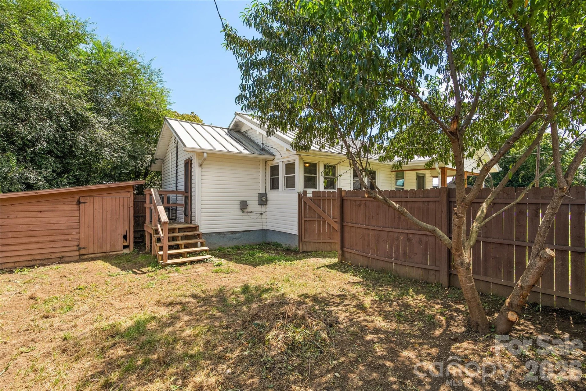 417 Riverbend Street - Photo 25