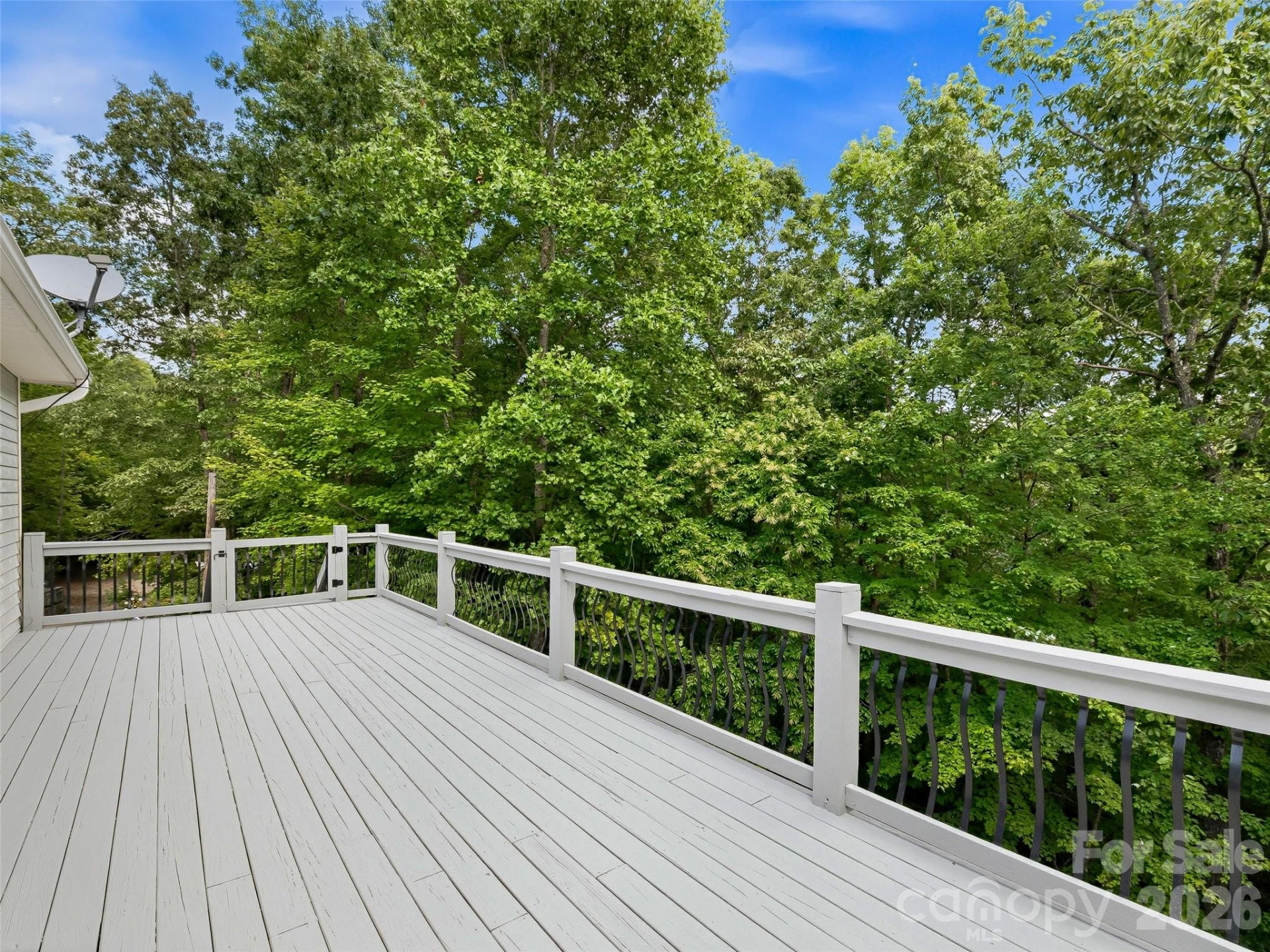 524 Lookout Drive - Photo 3