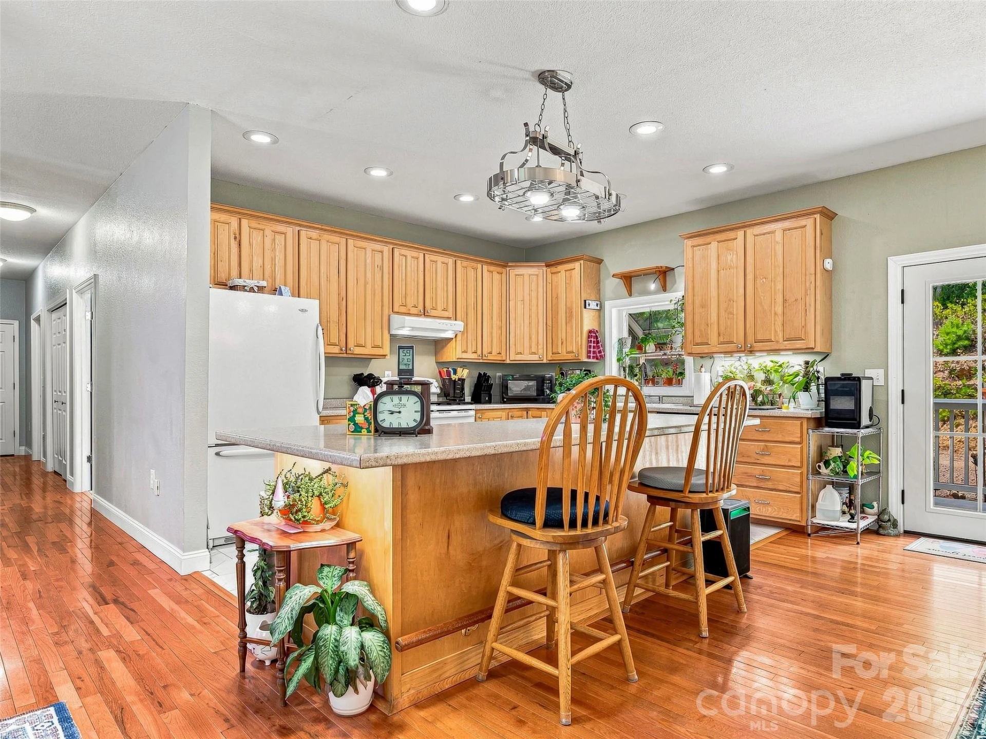 524 Lookout Drive - Photo 9