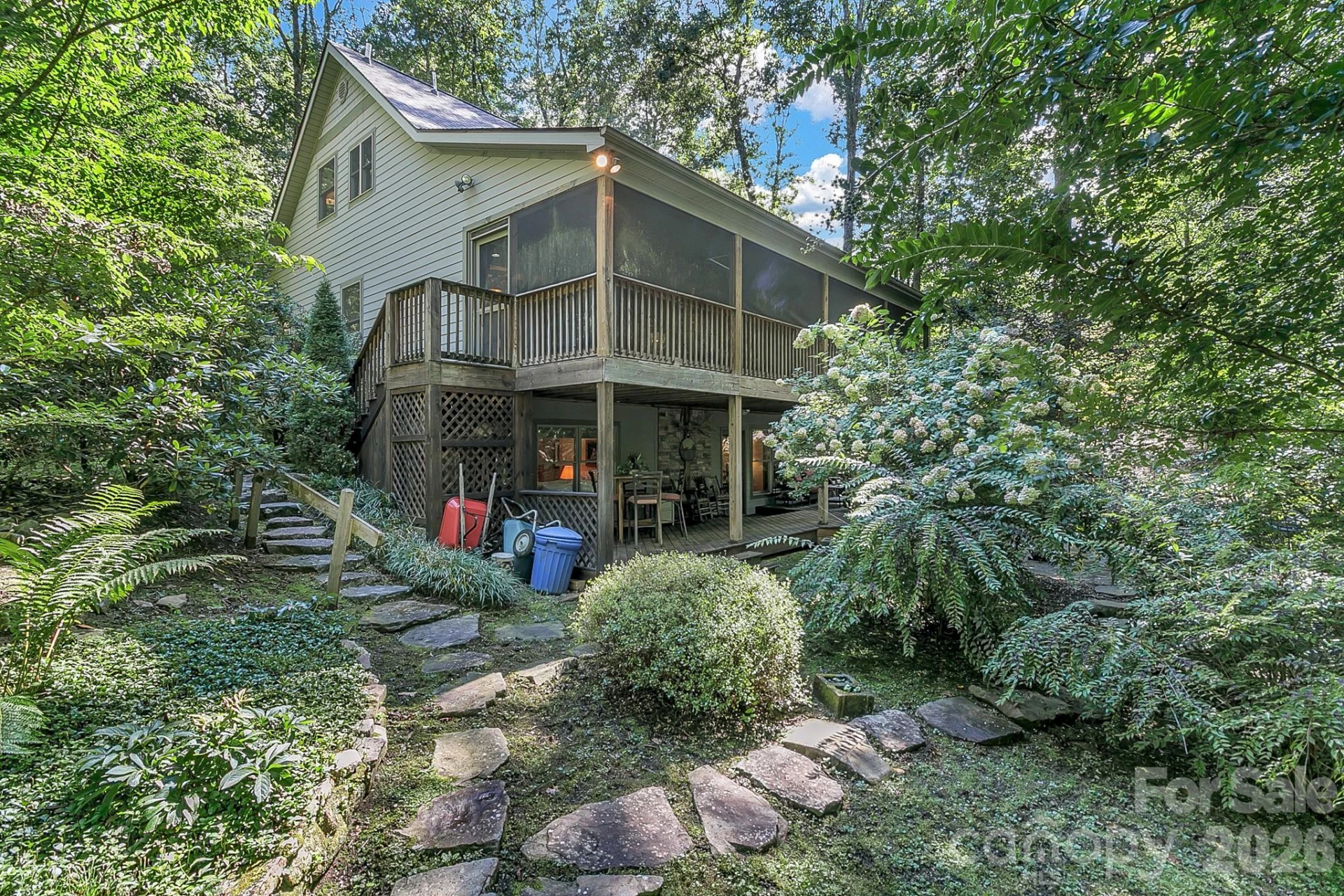 779 Thissa Way - Photo 40