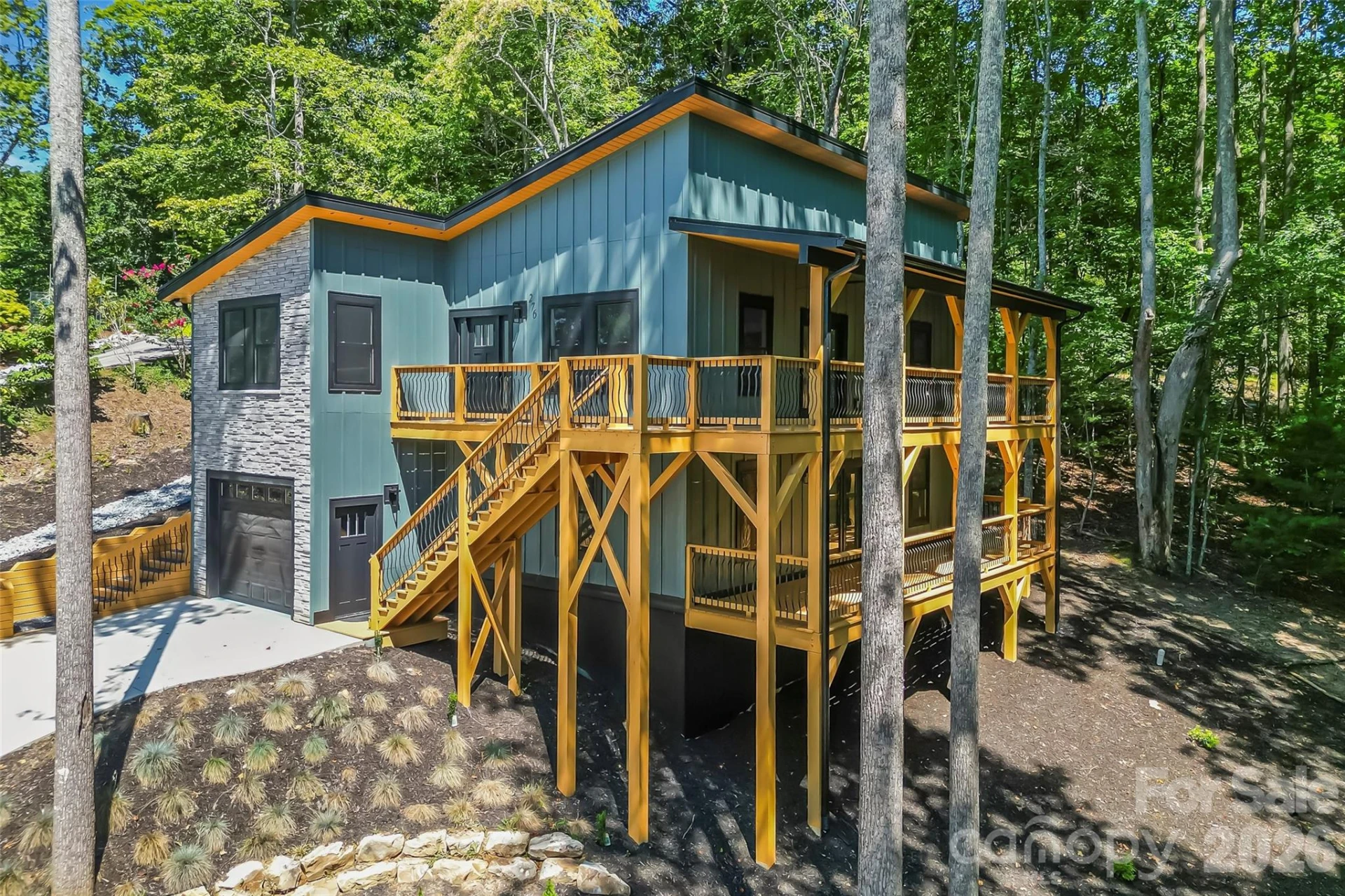 276 Coopers Drive - Photo 2