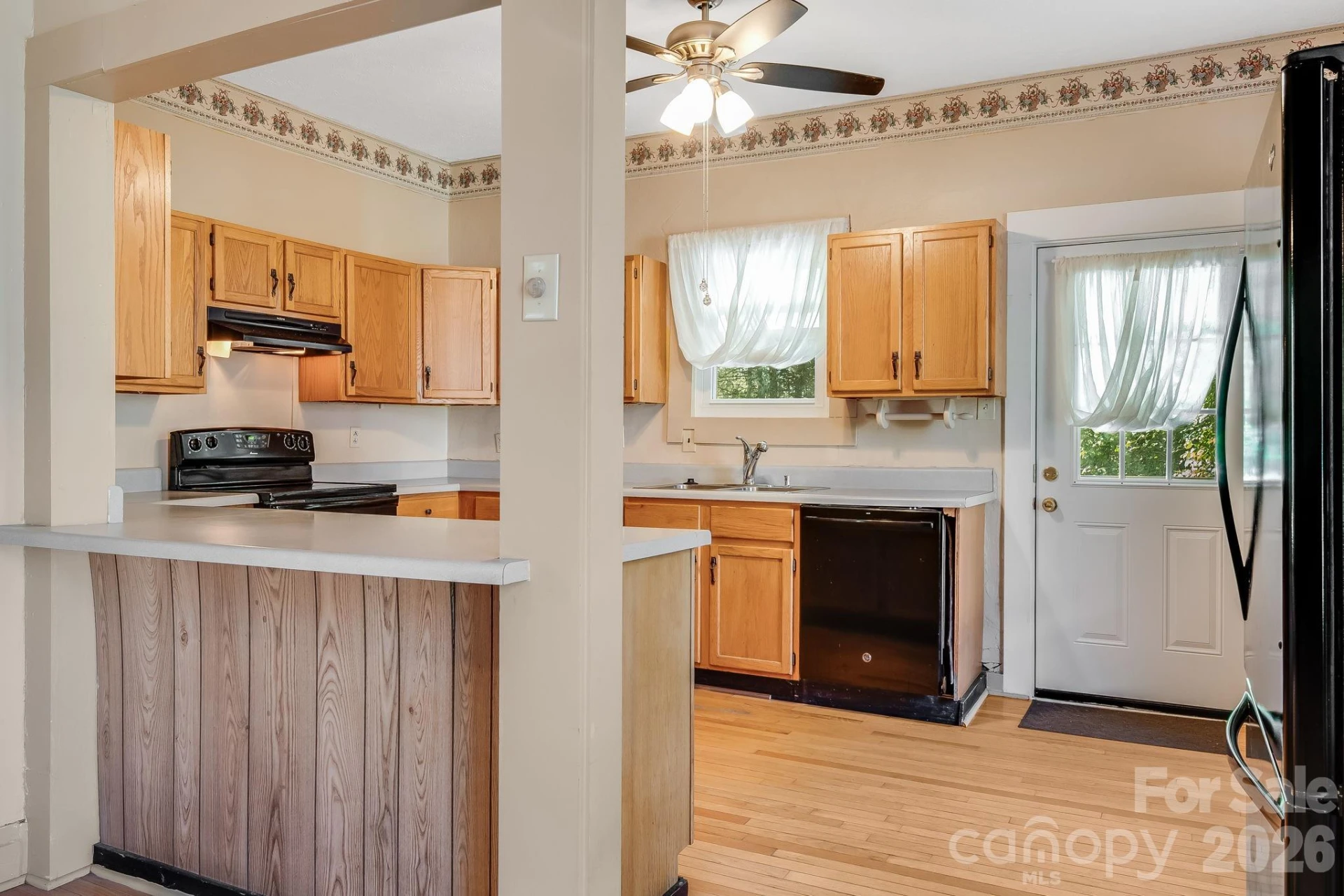 20 Drake Street - Photo 8