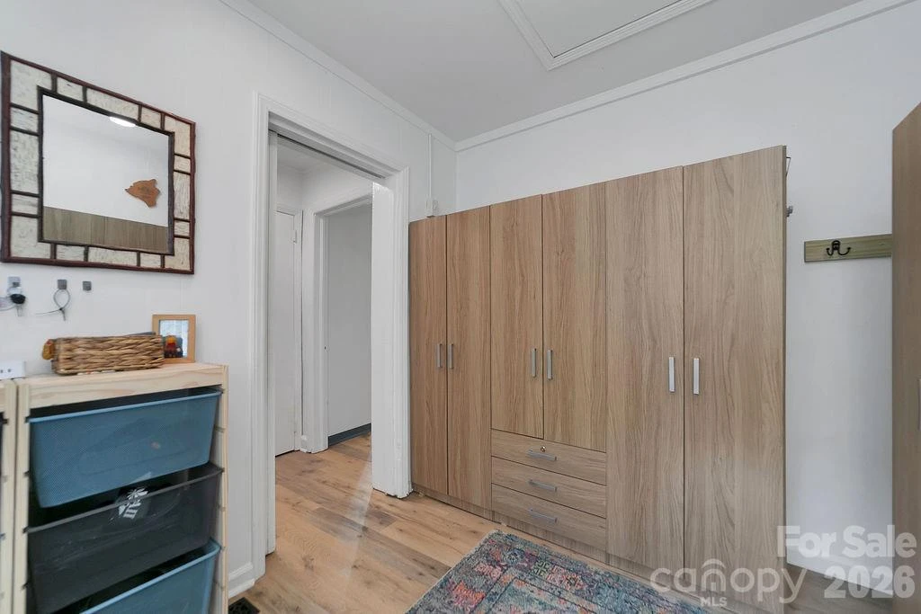 354 King Road - Photo 20