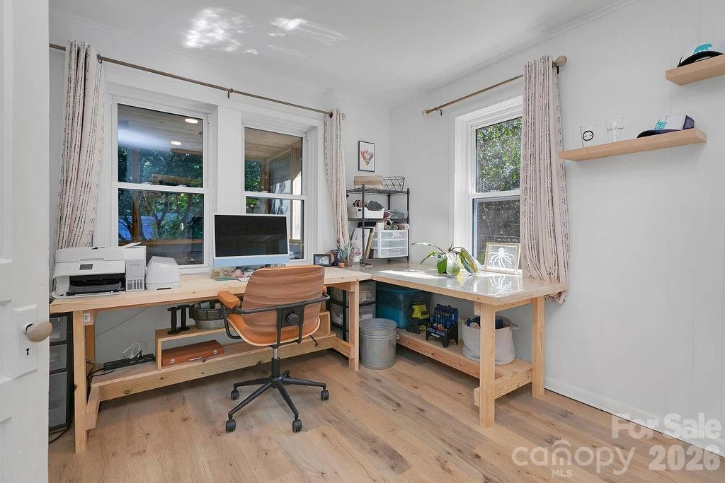 354 King Road - Photo 24