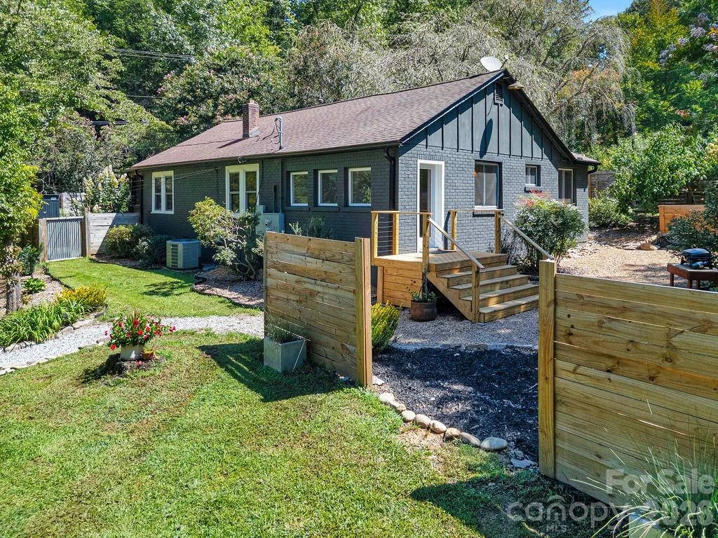 354 King Road - Photo 25