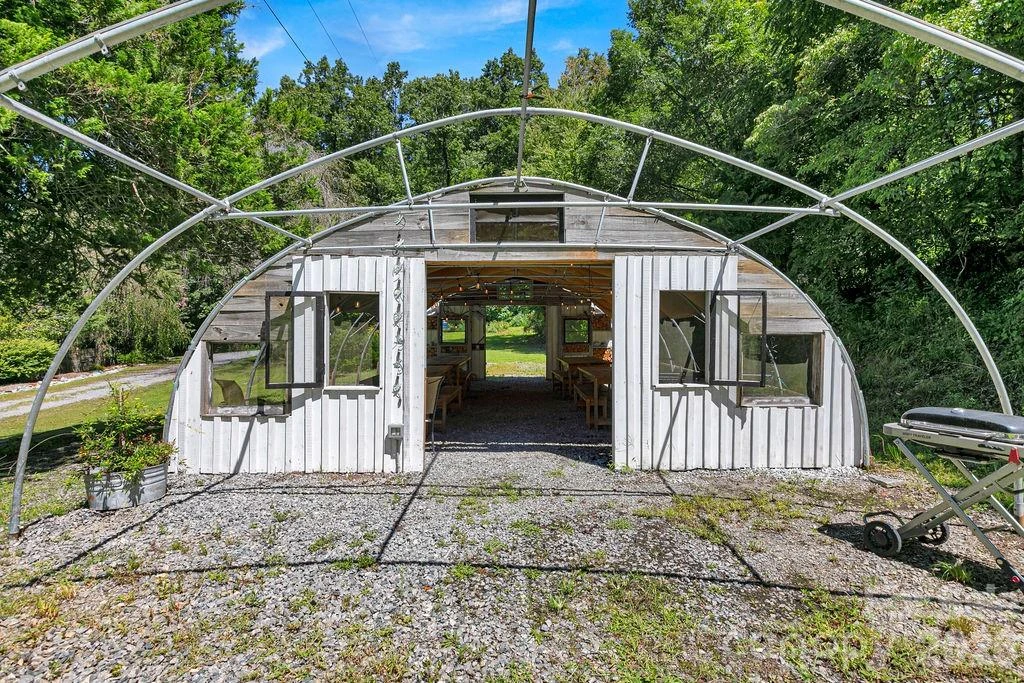354 King Road - Photo 40