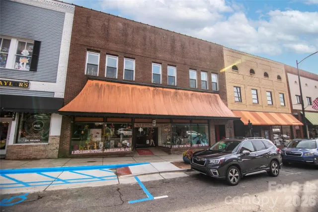 15 W Main Street, Brevard, NC, 28712