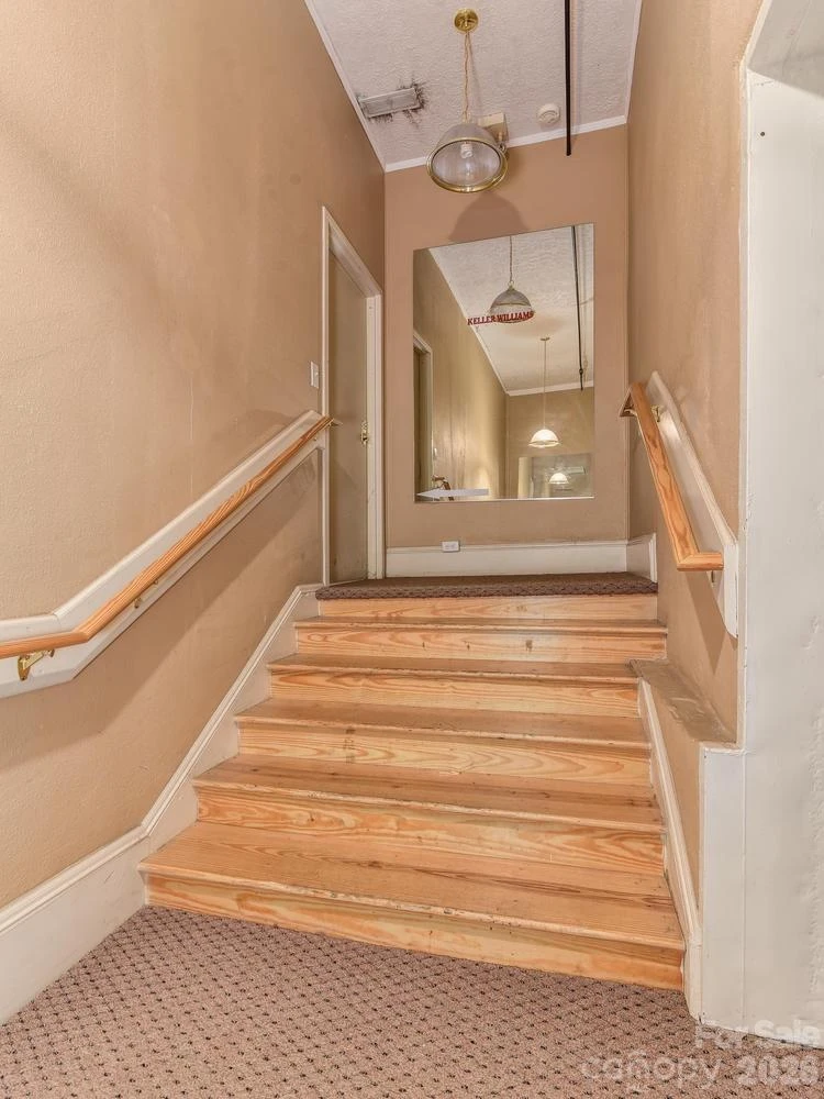 15 W Main Street - Photo 16