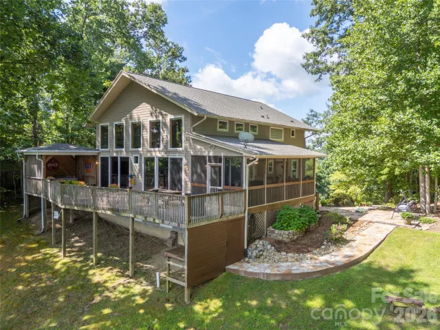 837 Big Raven Lane, Saluda, NC, 28773