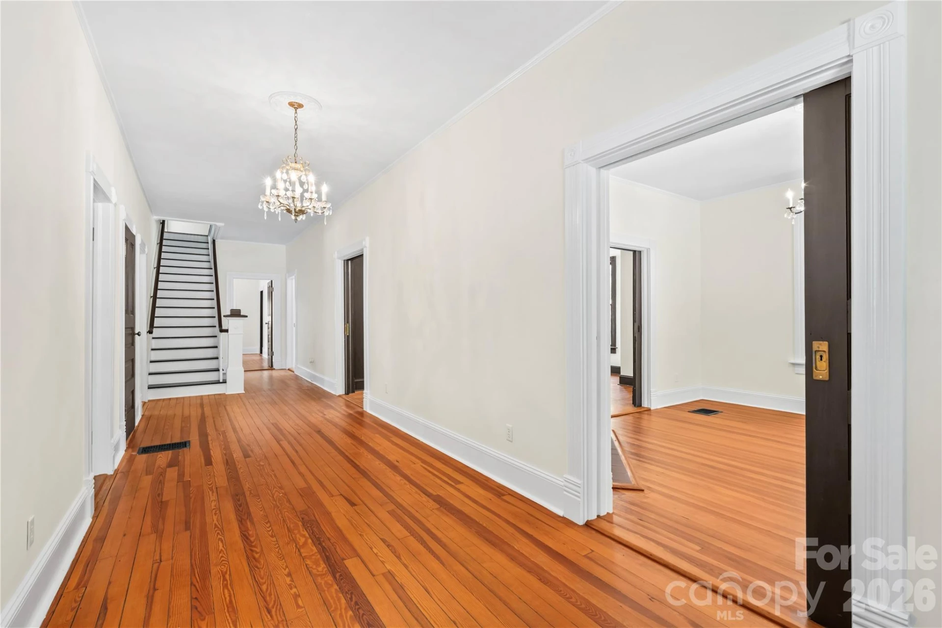 103 Hyde Avenue - Photo 5