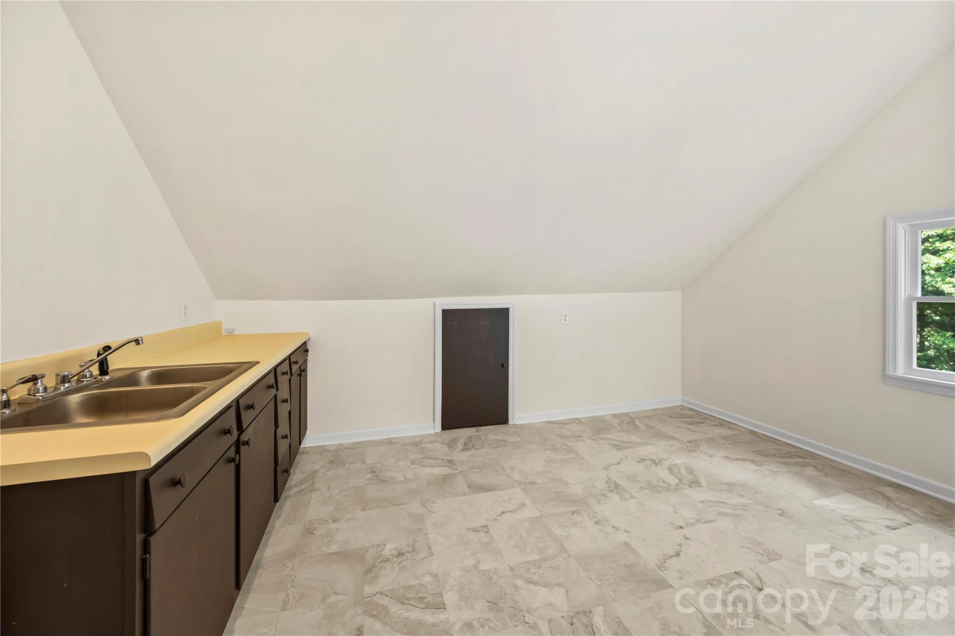 103 Hyde Avenue - Photo 31