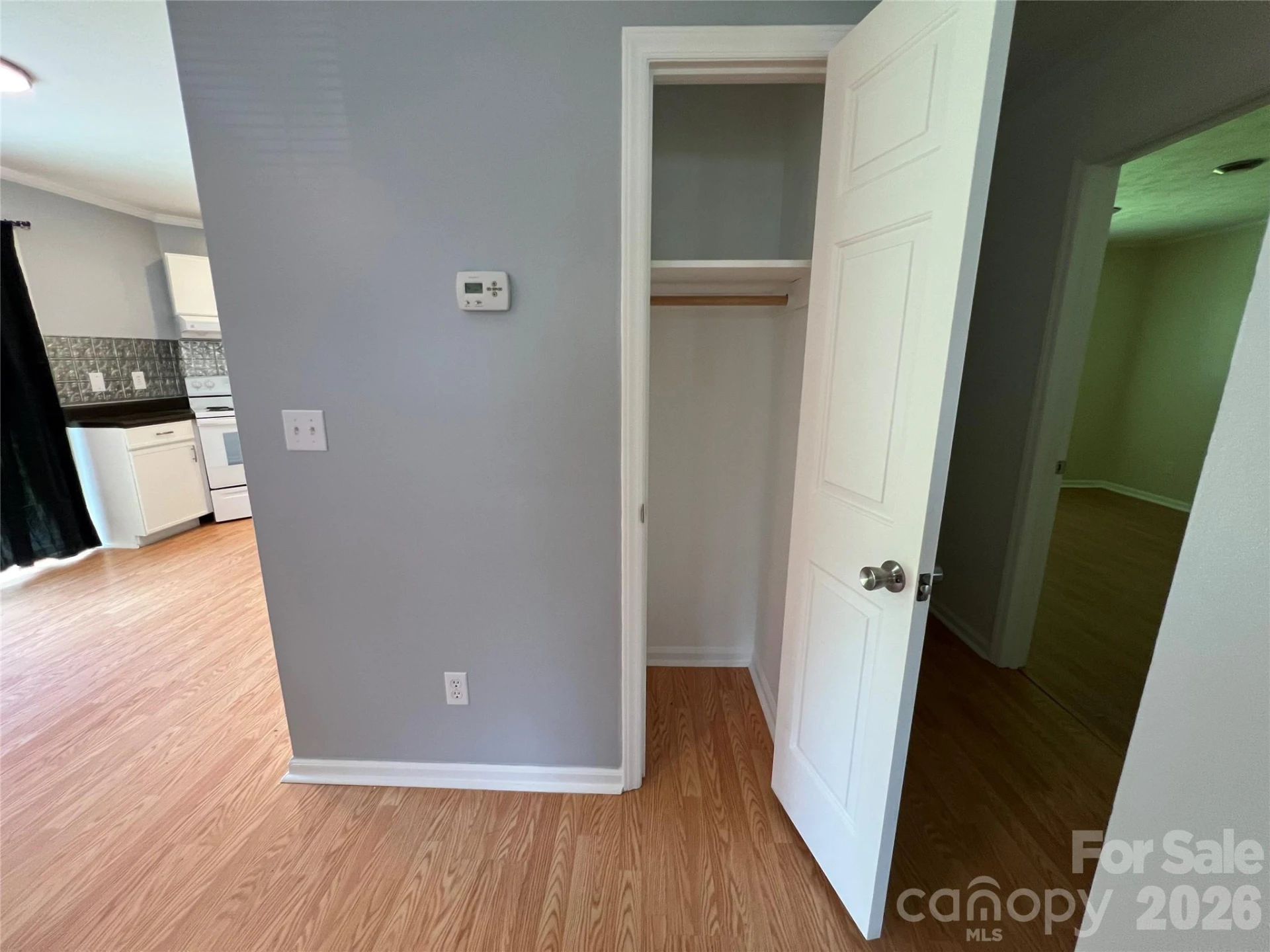 714 Farmington Circle - Photo 14