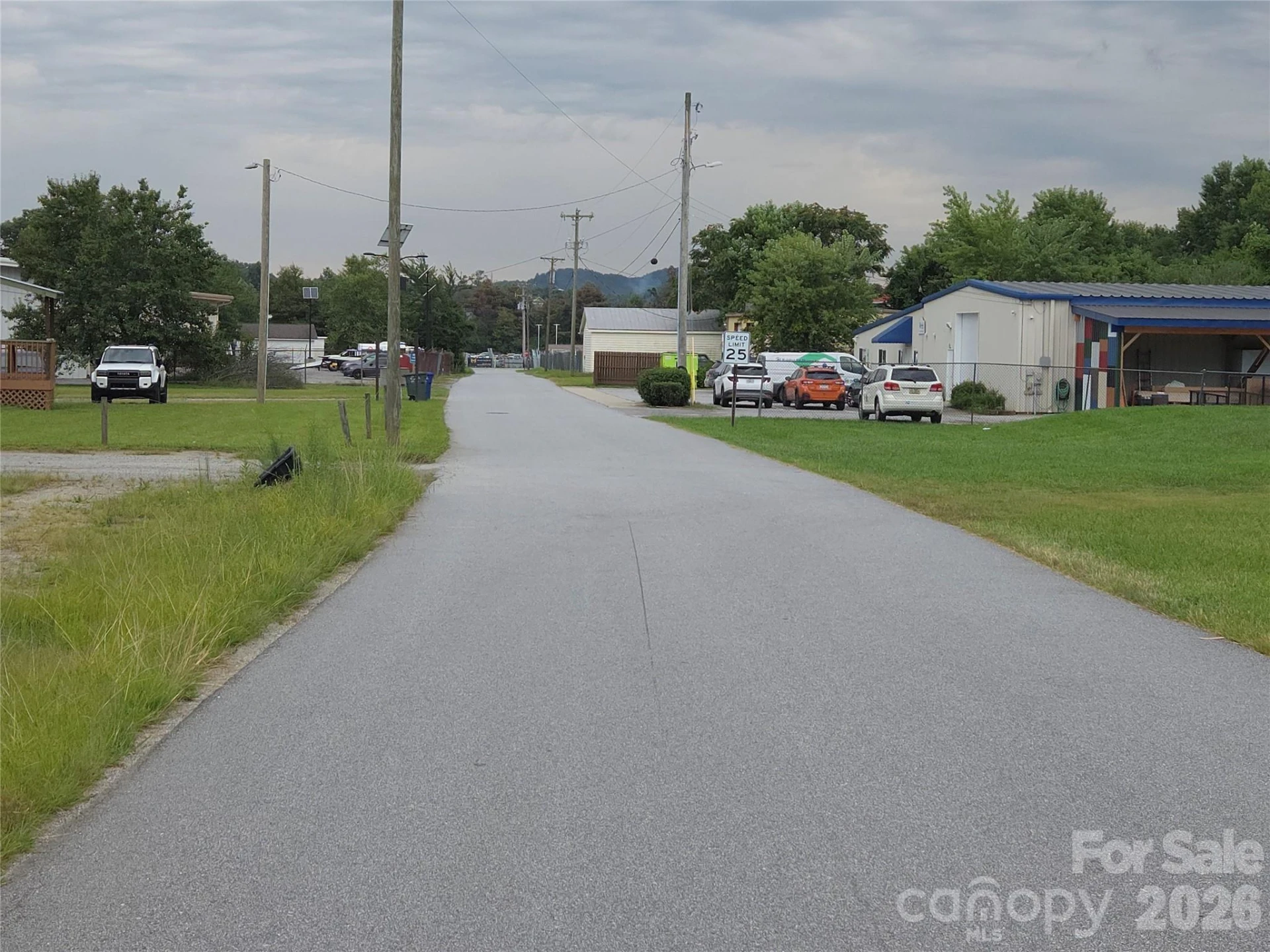 1109 Keith Street - Photo 6