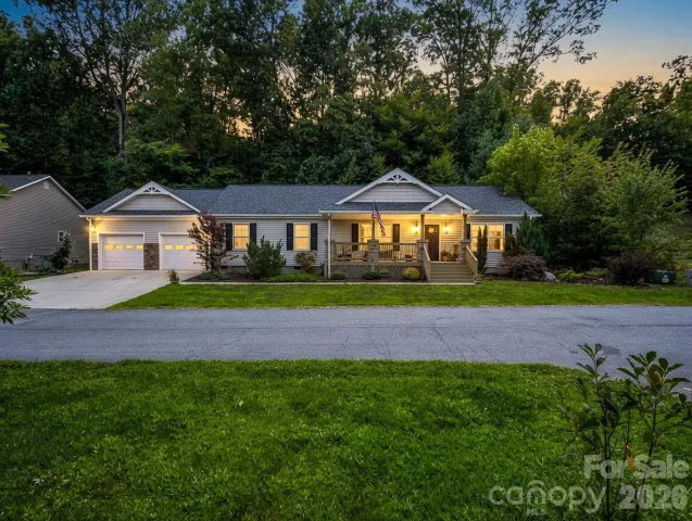 101 Plato Place, Etowah, NC, 28729