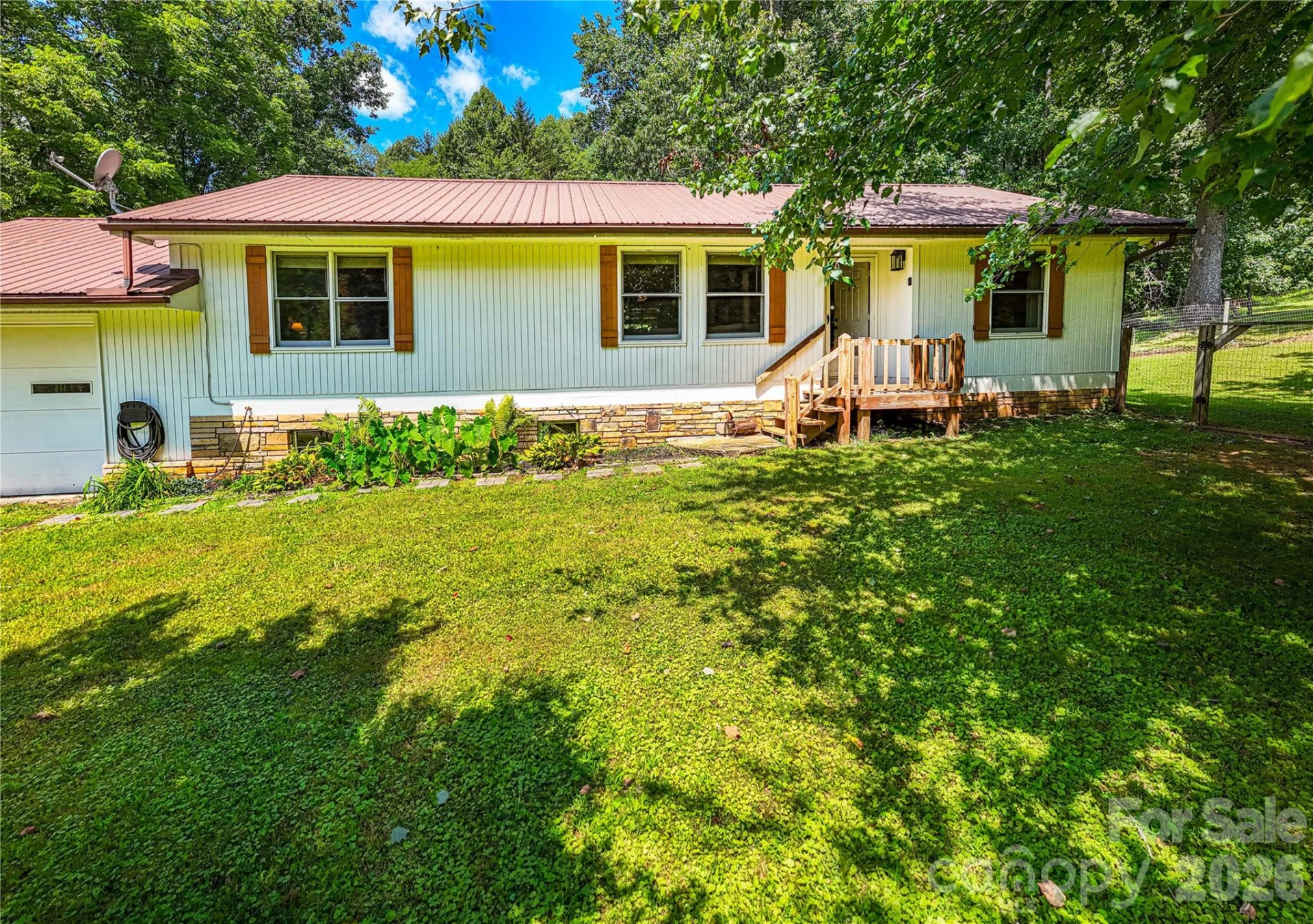 570 Flat Creek Valley Road - Photo 3