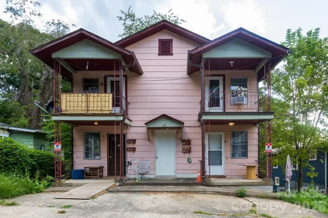 37 Water Street, Asheville, NC, 28801