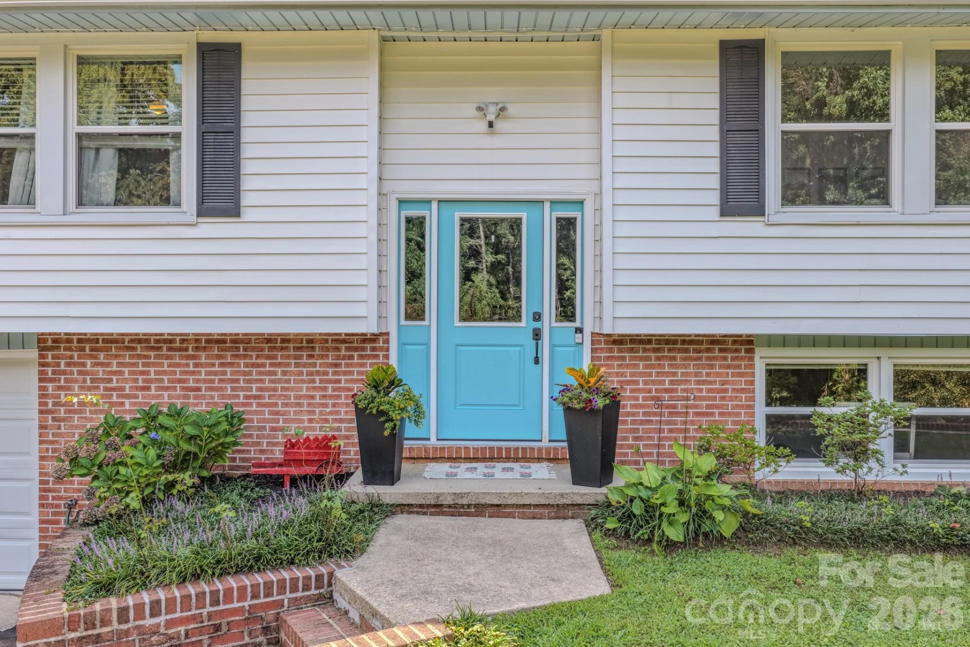 38 Ferenvilla Drive - Photo 4