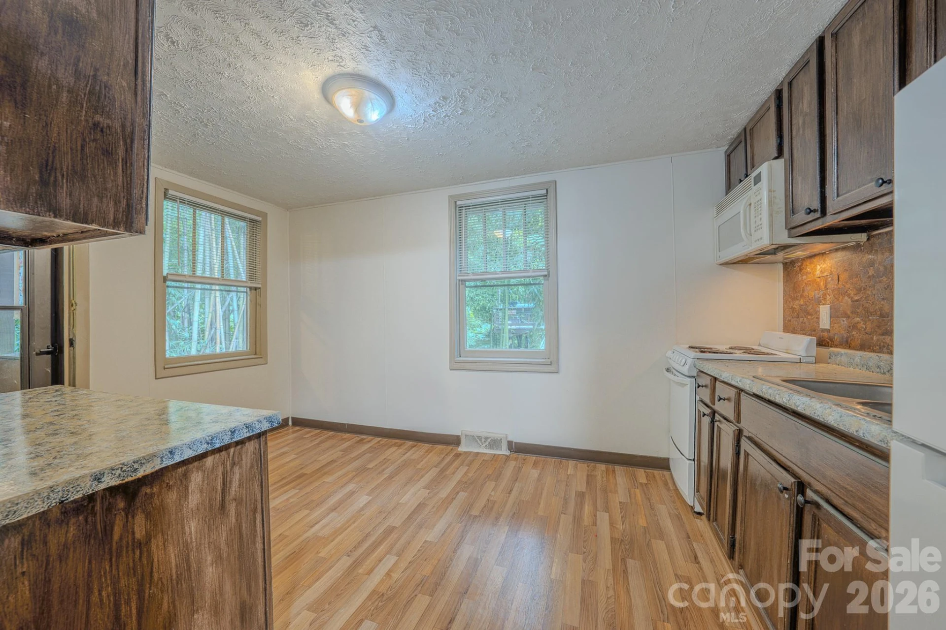 298 State Street - Photo 12
