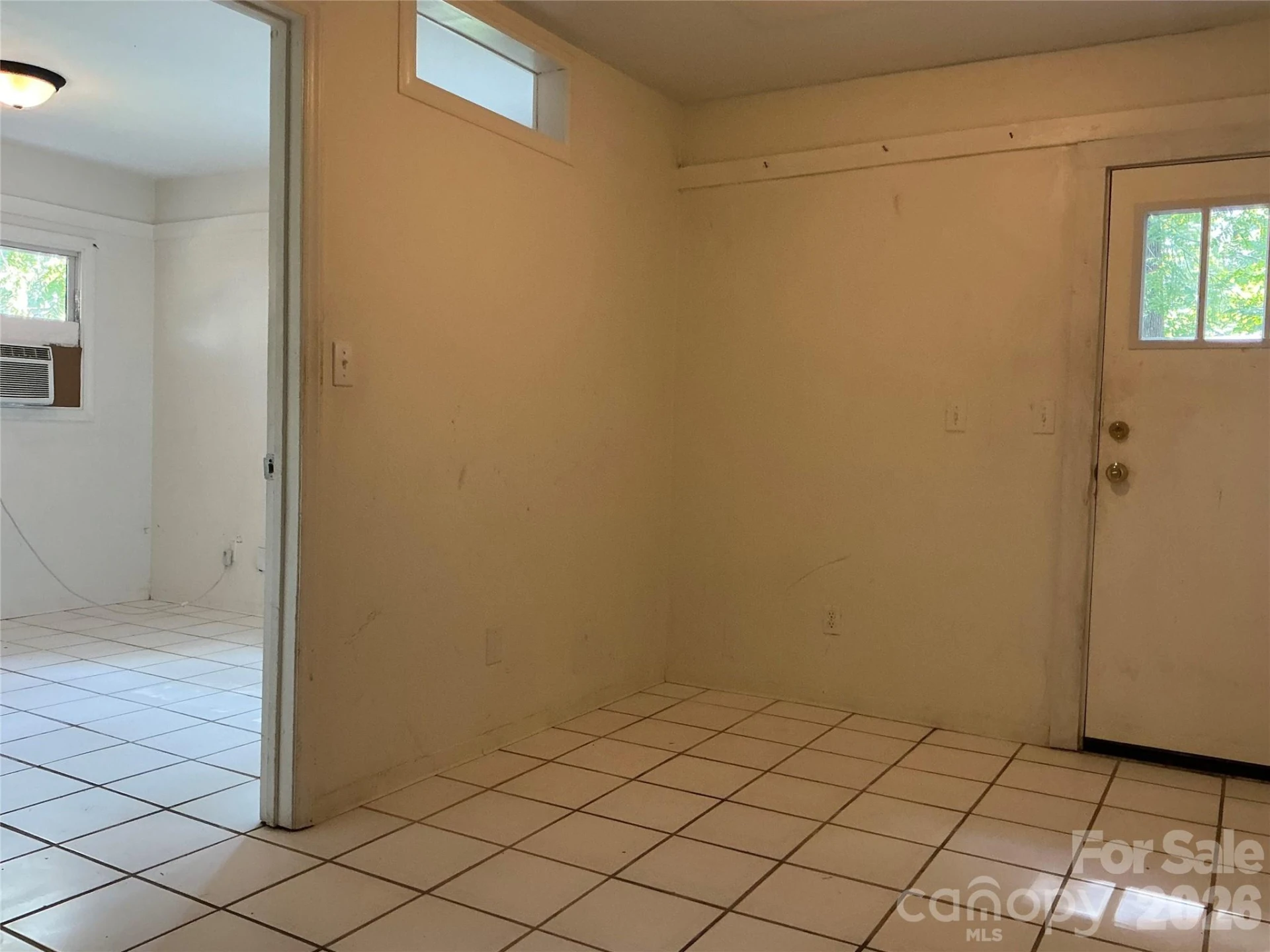 827 Forest Street - Photo 6