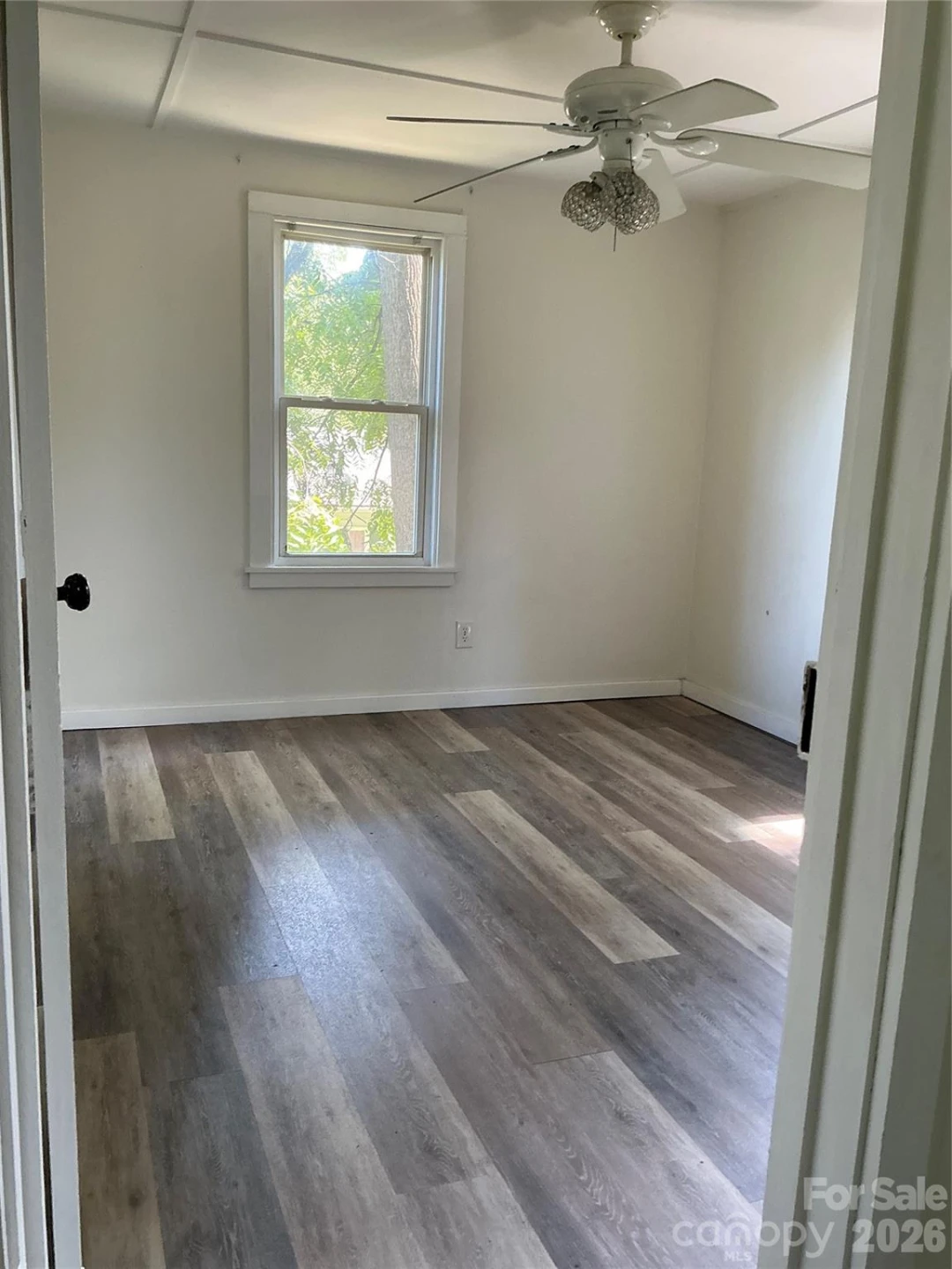 827 Forest Street - Photo 10