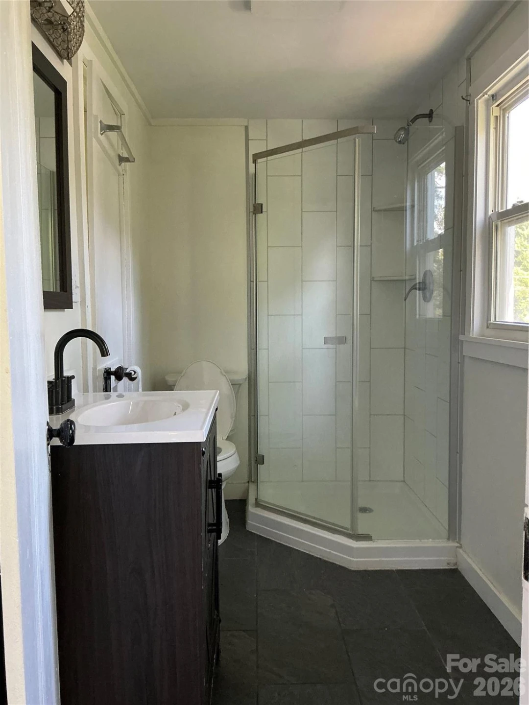 827 Forest Street - Photo 11