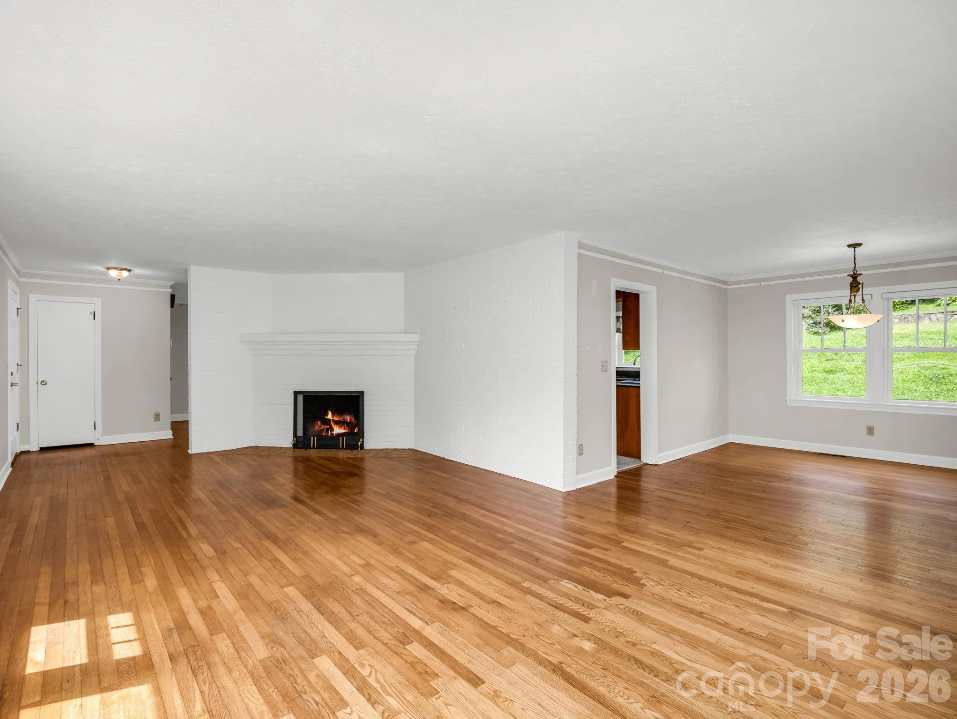 370 Orchard Circle - Photo 8