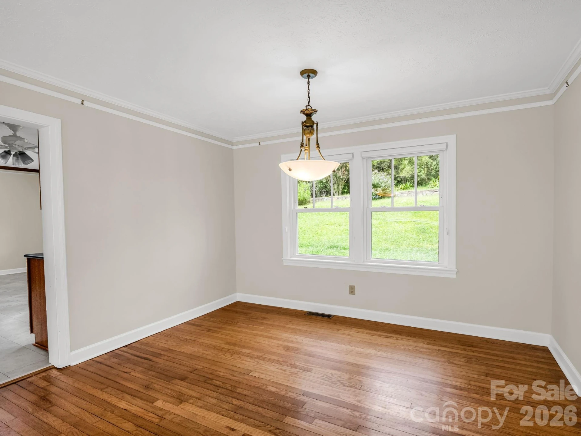 370 Orchard Circle - Photo 9