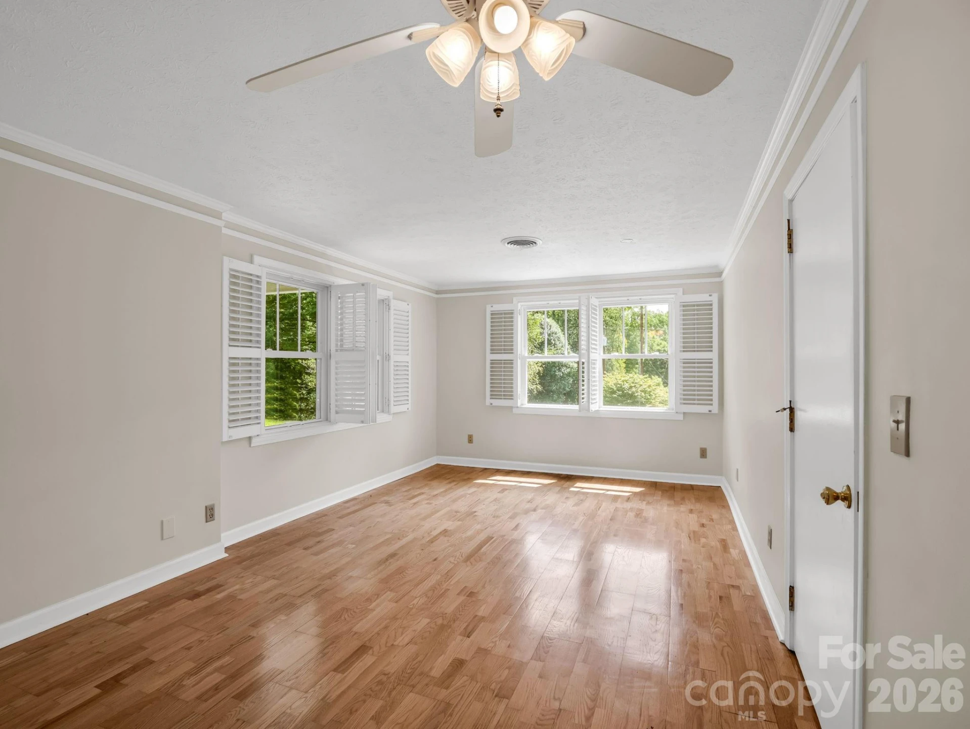 370 Orchard Circle - Photo 15