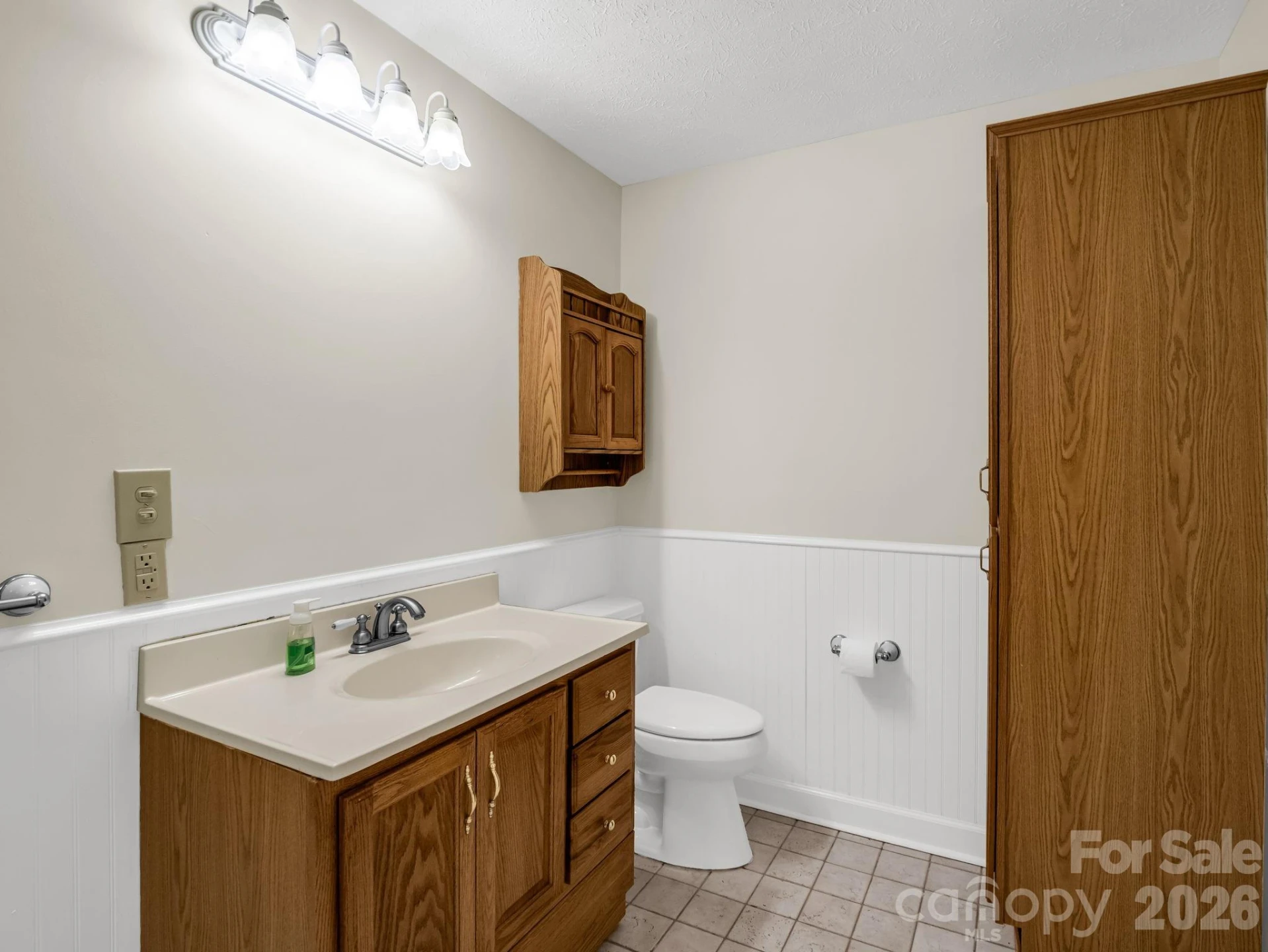 370 Orchard Circle - Photo 17