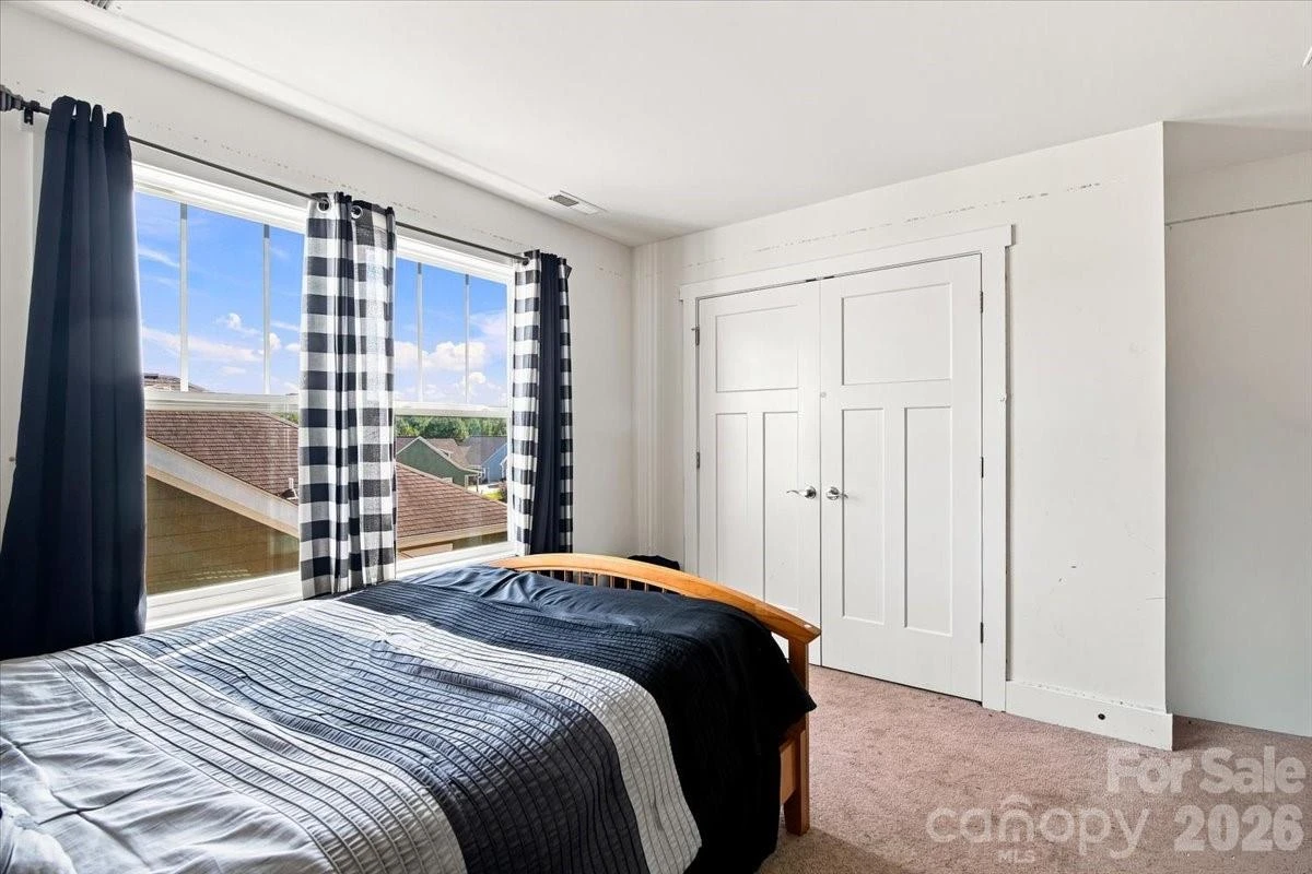 15 Hyde Park Place - Photo 26