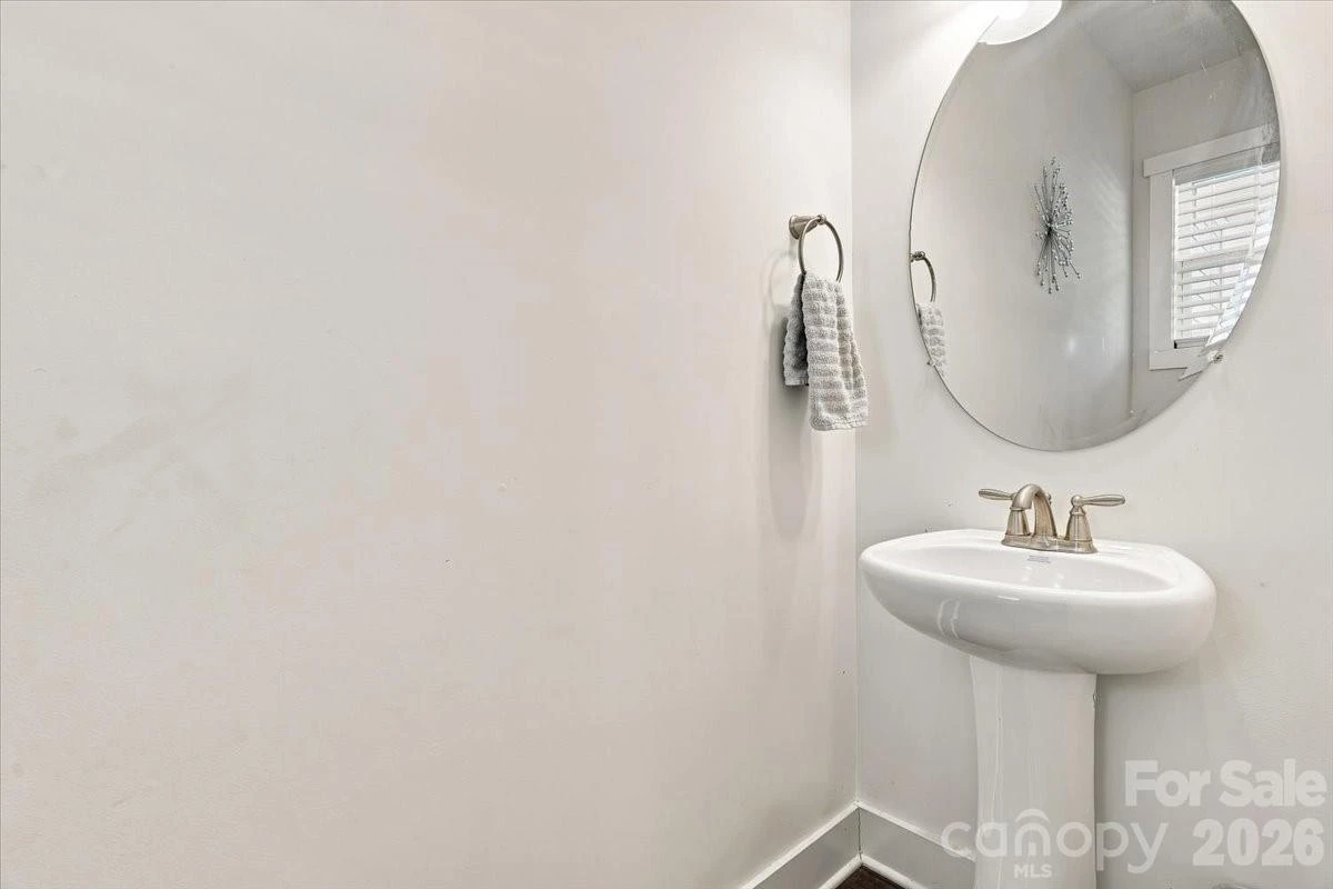 15 Hyde Park Place - Photo 29