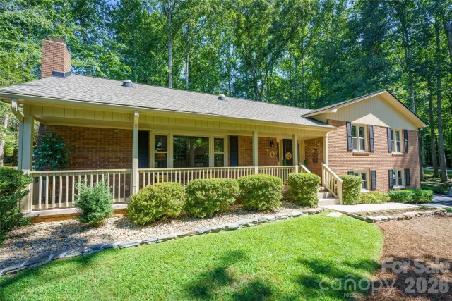10 Surrey Run, Hendersonville, NC, 28791
