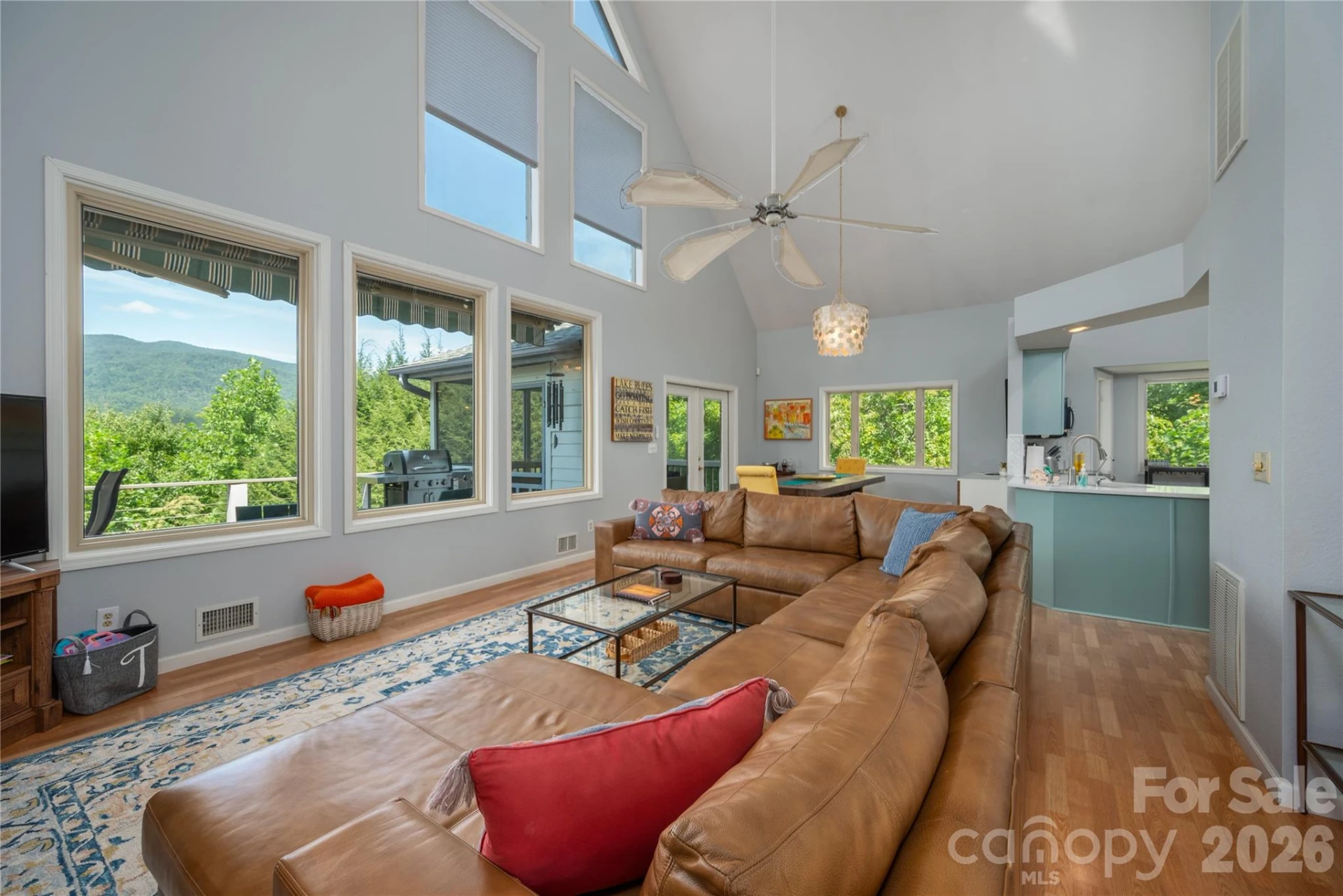 127 White Pine Drive - Photo 4