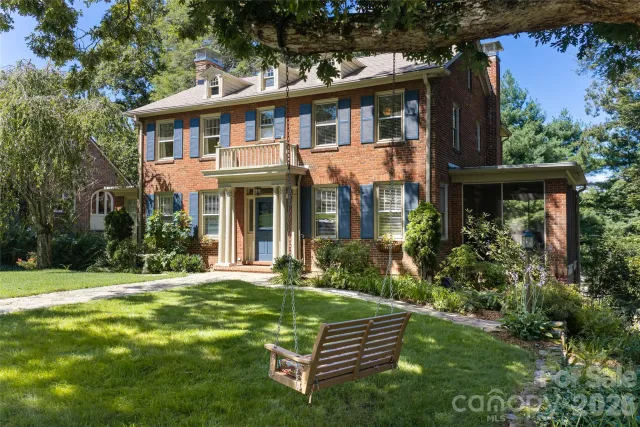 17 Lynwood Road