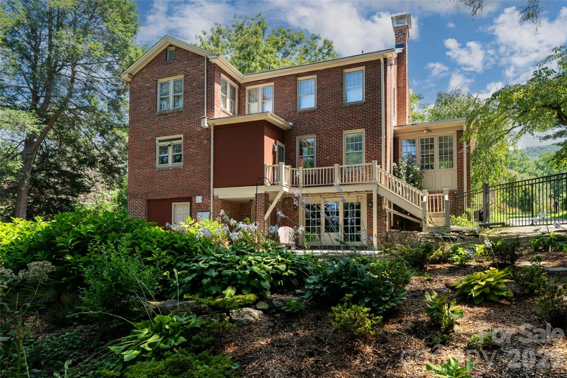 17 Lynwood Road - Photo 38