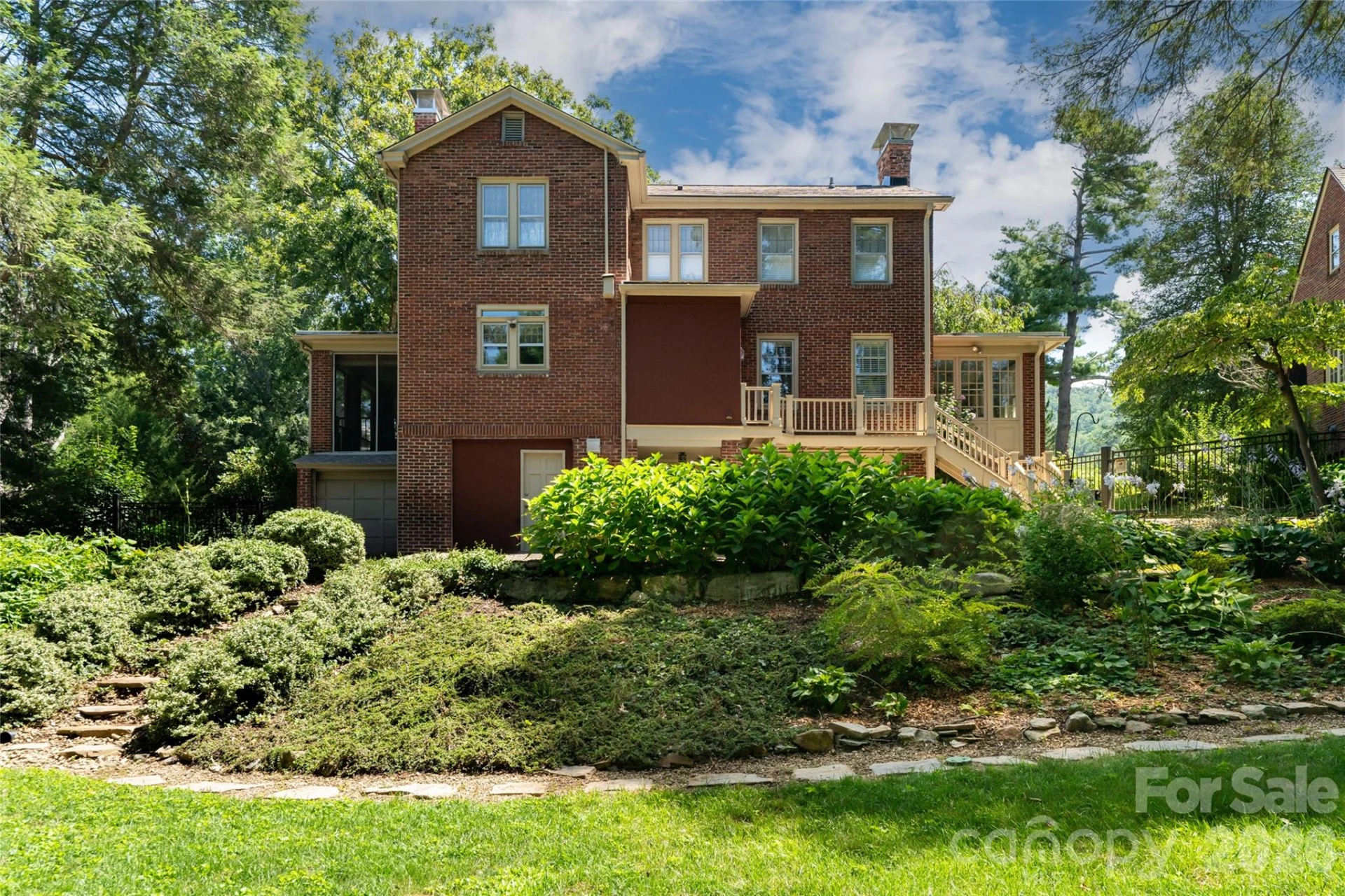 17 Lynwood Road - Photo 40