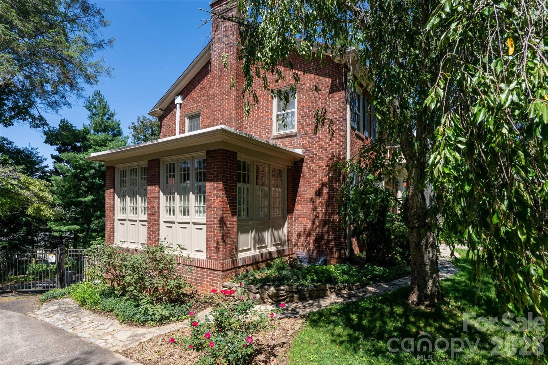 17 Lynwood Road - Photo 45